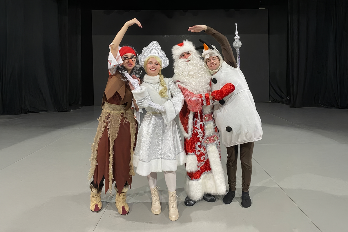 

Билеты на День рождения Деда Мороза, или Куда пропало волшебство (ДК железнодорожников)