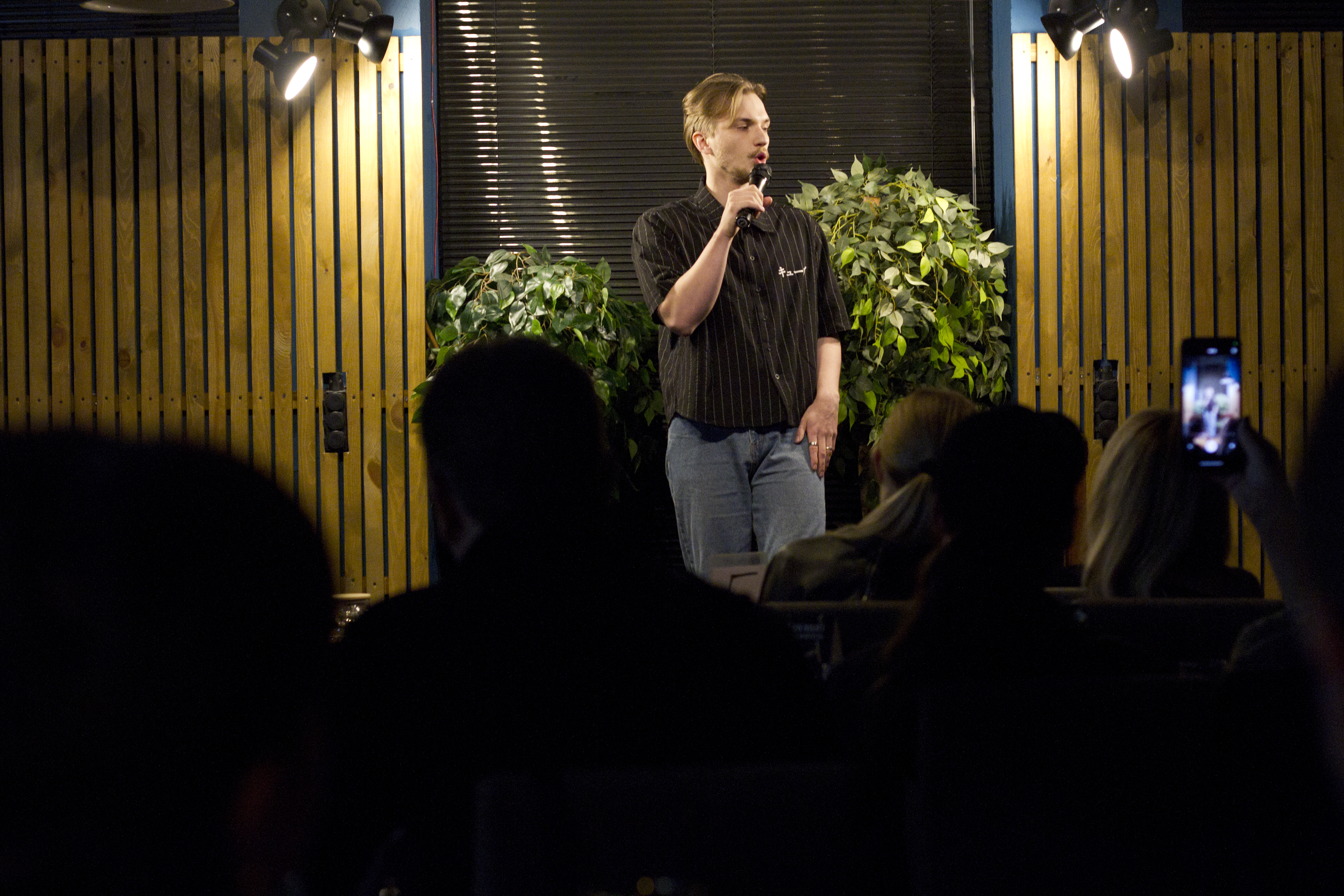 

Билеты на Пятничный стендап (Рёберная №1)