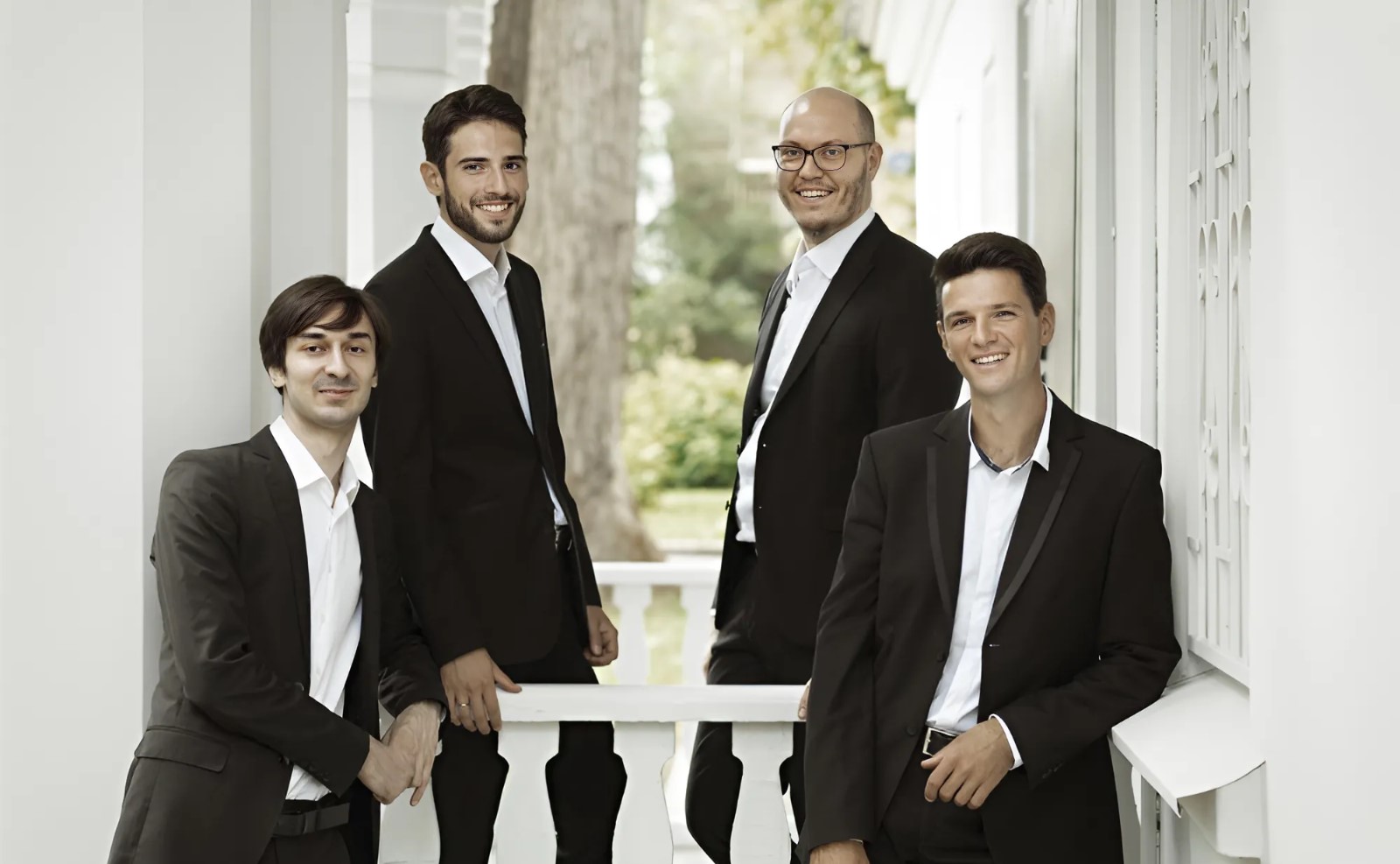 

Билеты на Волшебство струн: вечер Бетховена и Шуберта (Нико)