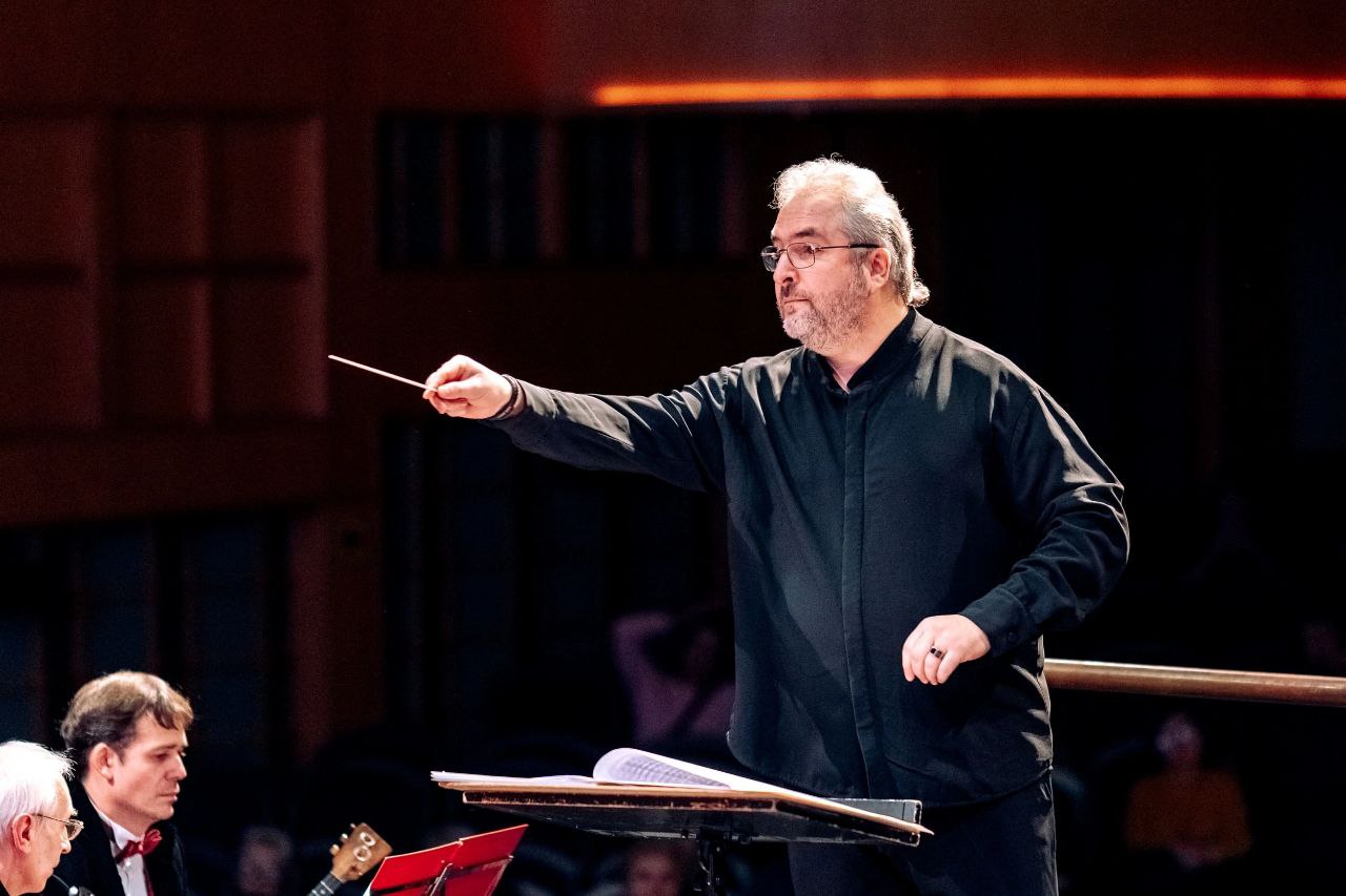 

Билеты на Музыка пылающего сердца (Филармония)