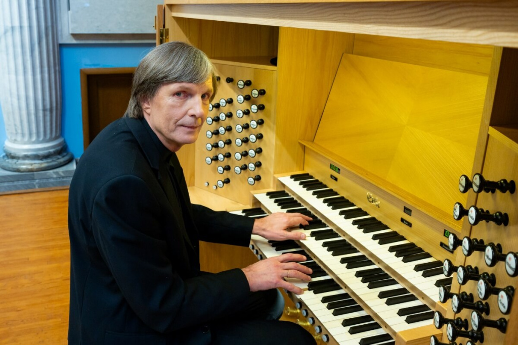 

Билеты на Час органной музыки (Зал камерной и органной музыки «Родина»)