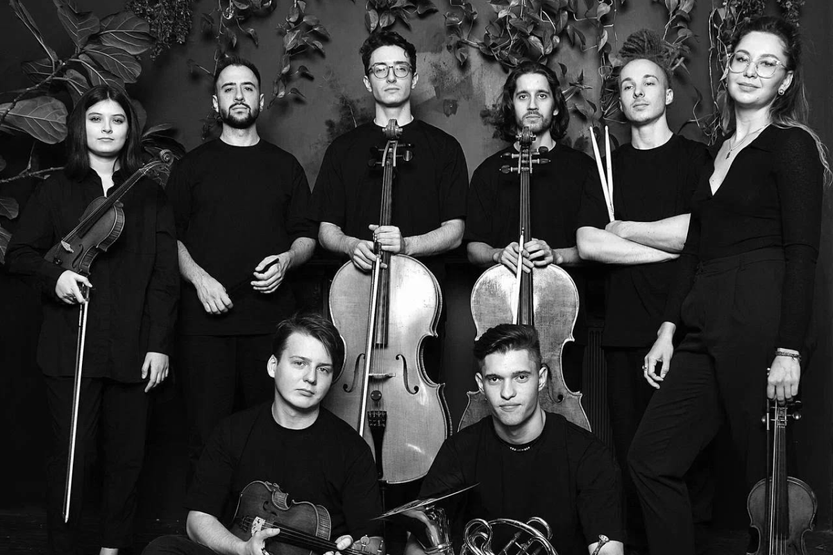 

Билеты на Force of Music Ensemble. Неоклассика (Нефтяник)