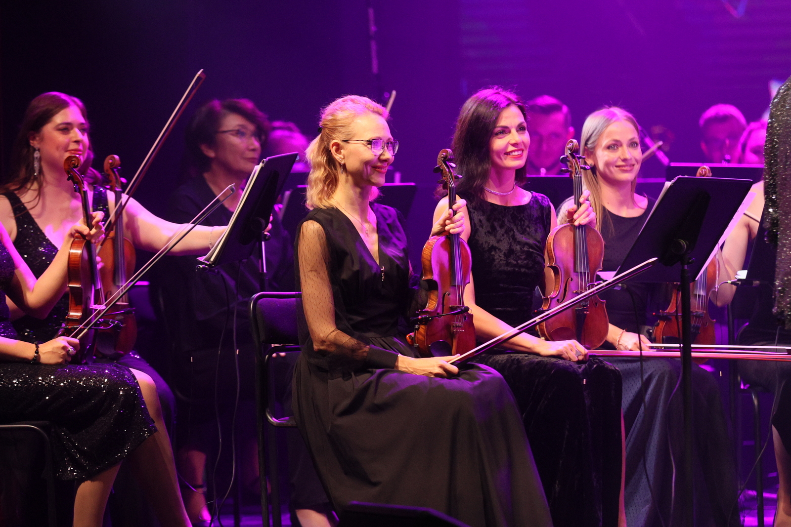 

Билеты на Золотые хиты (Филармония)