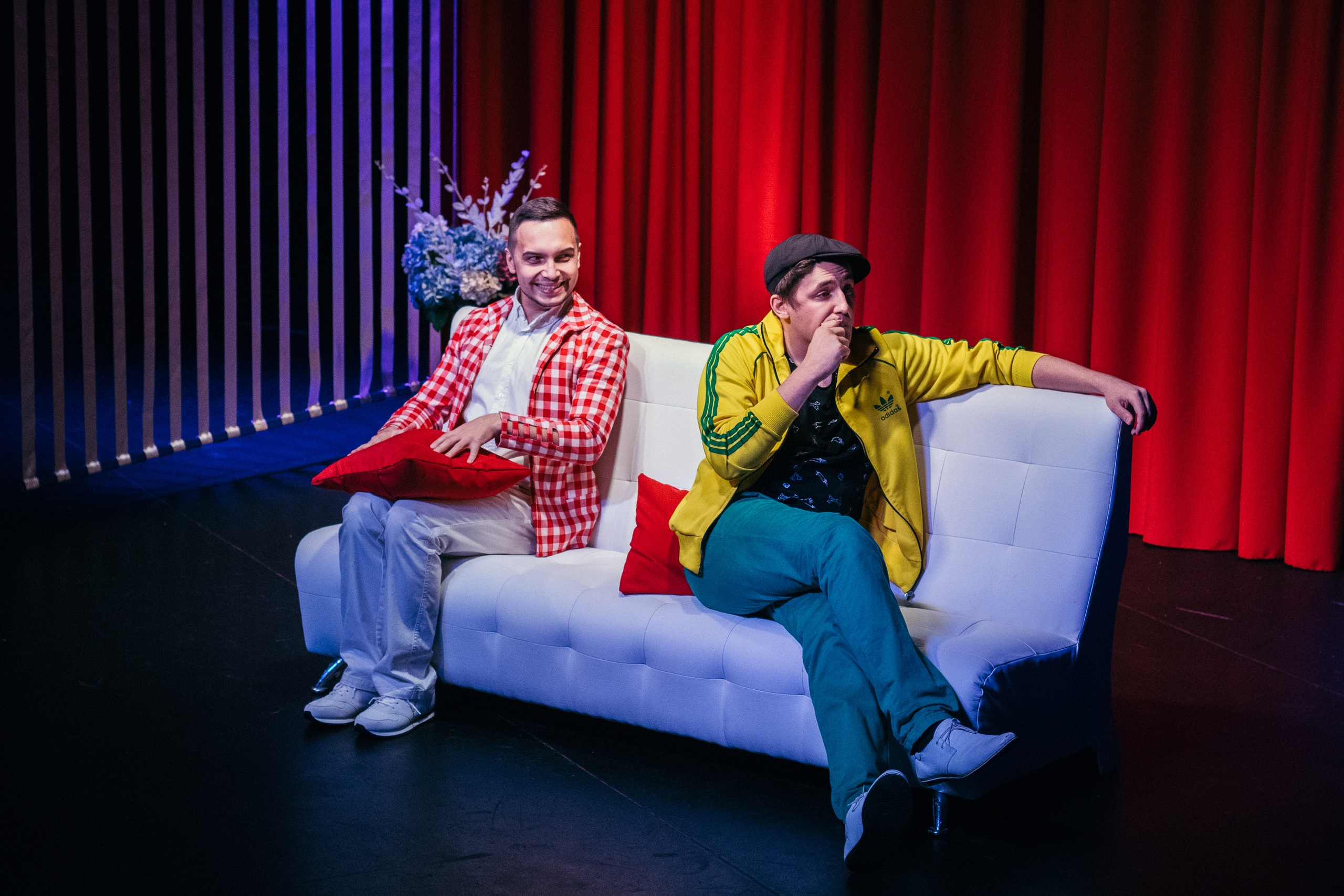 

Билеты на Слишком женатый таксист (Станиславский.com)