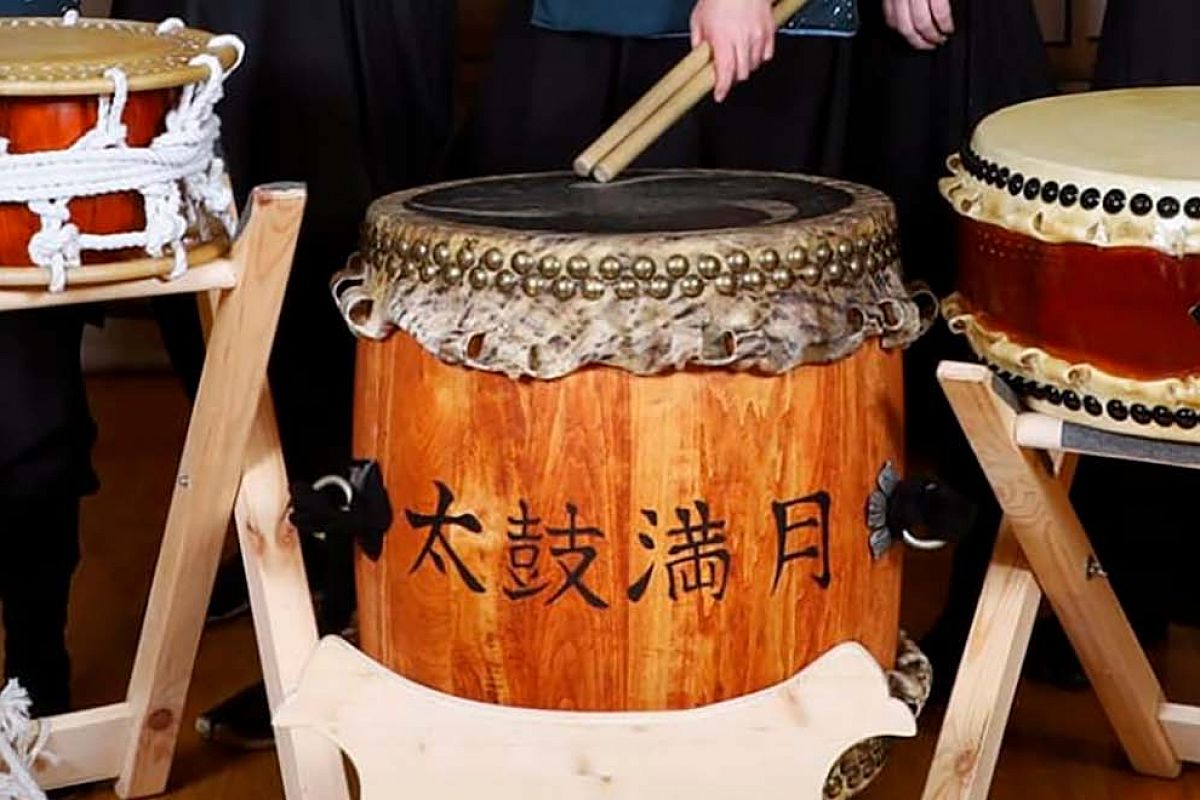 

Билеты на Новогодний концерт. Шоу японских барабанов, орган и кото (Центральный дом архитектора)