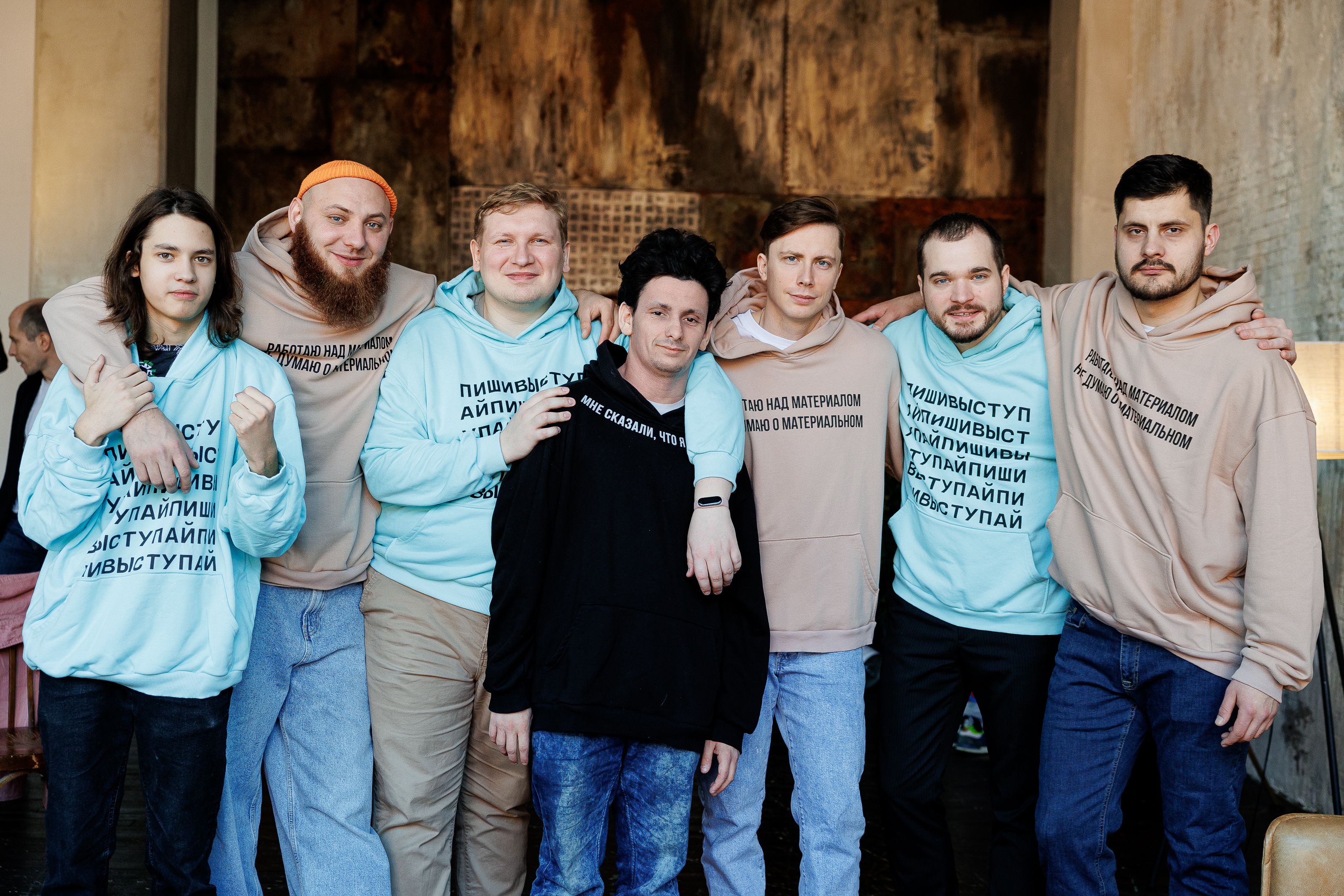 

Билеты на Stand-up: Лёгкий микрофон (Моряк и Чайка на Покровке)