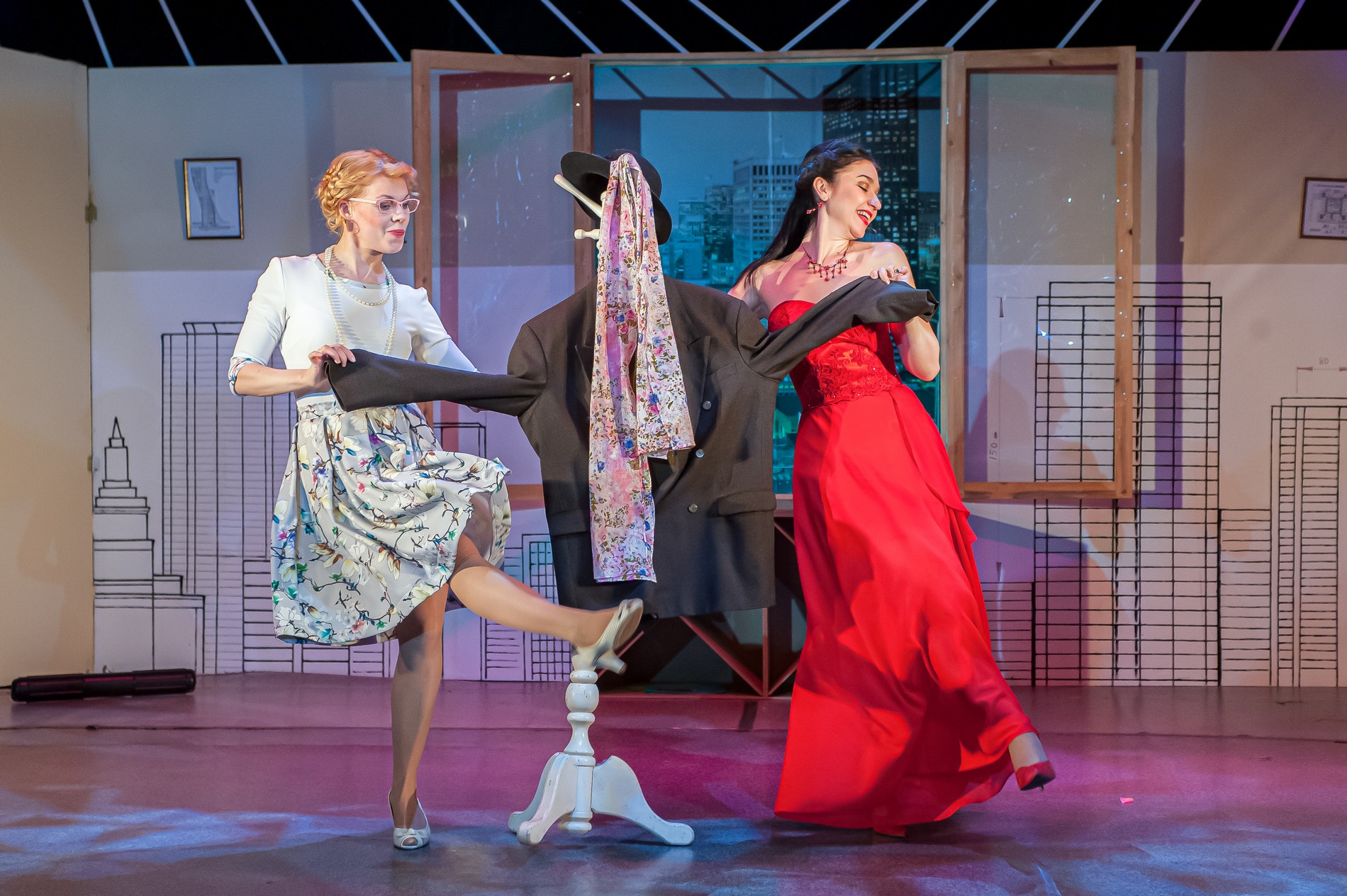 

Билеты на Моя жена – лгунья (Музыкальный театр)