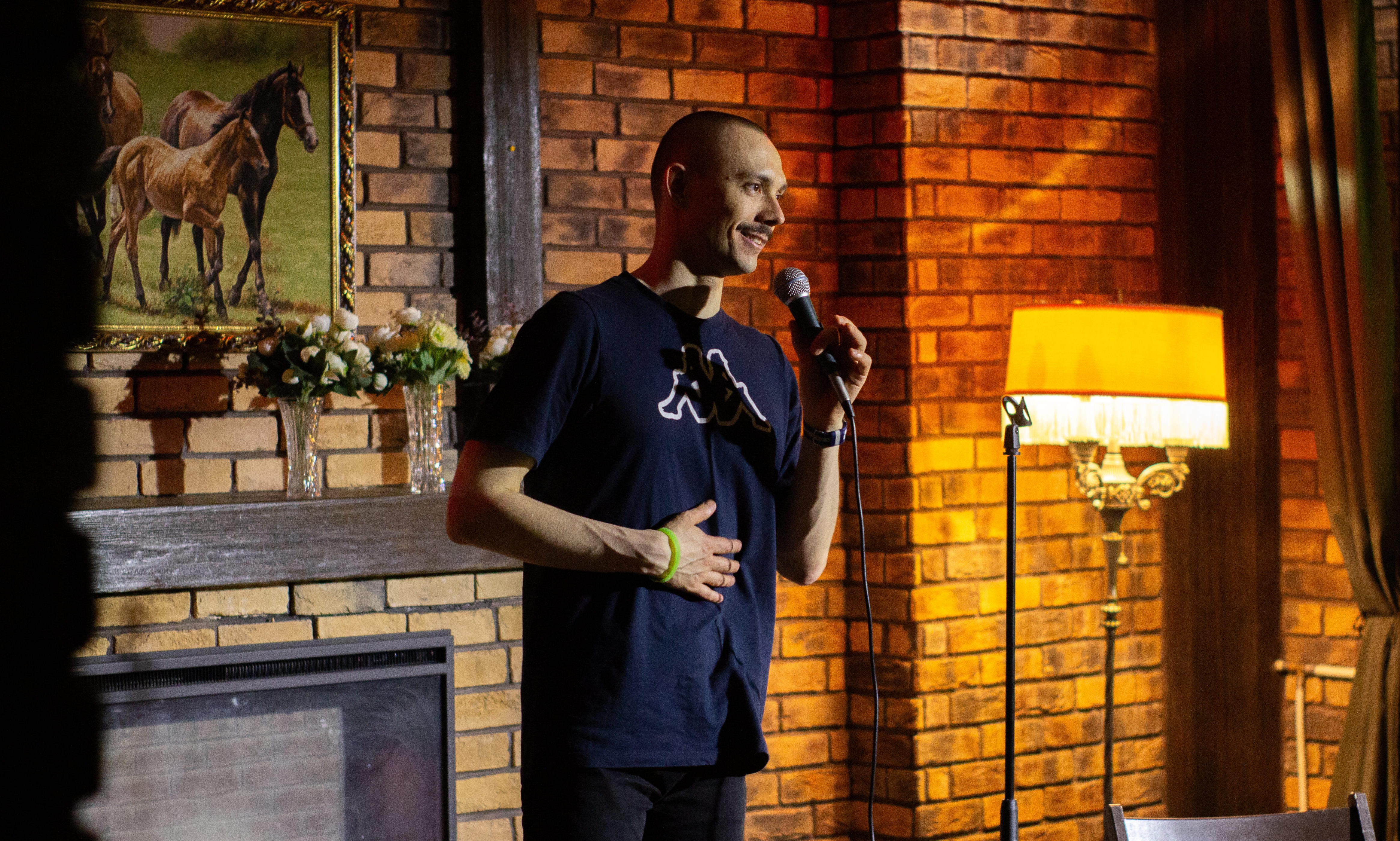 

Билеты на Stand-up в темноте (Grousehall)