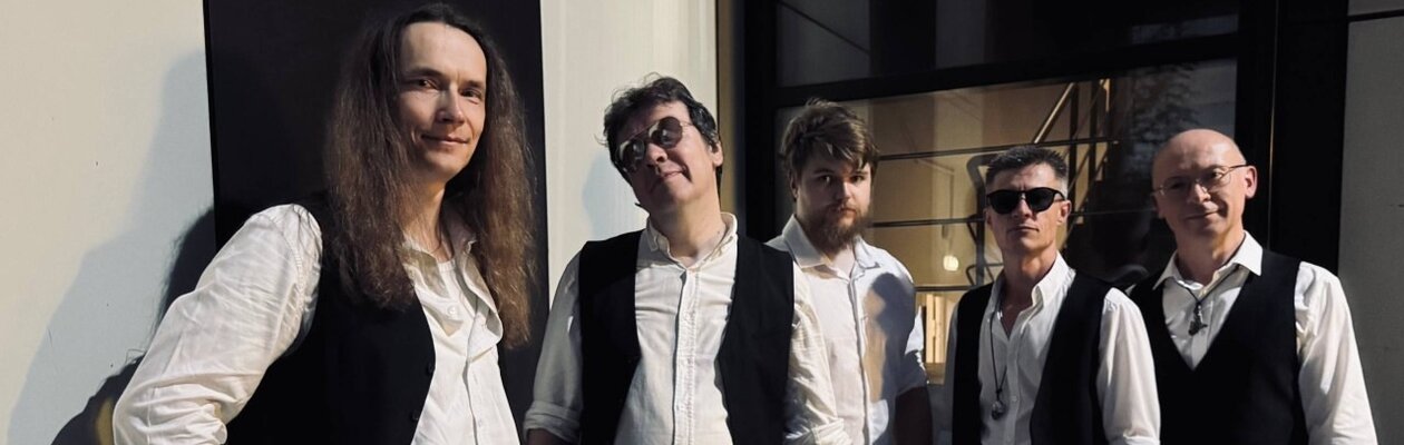 Stone Shades: Rolling Stone Party