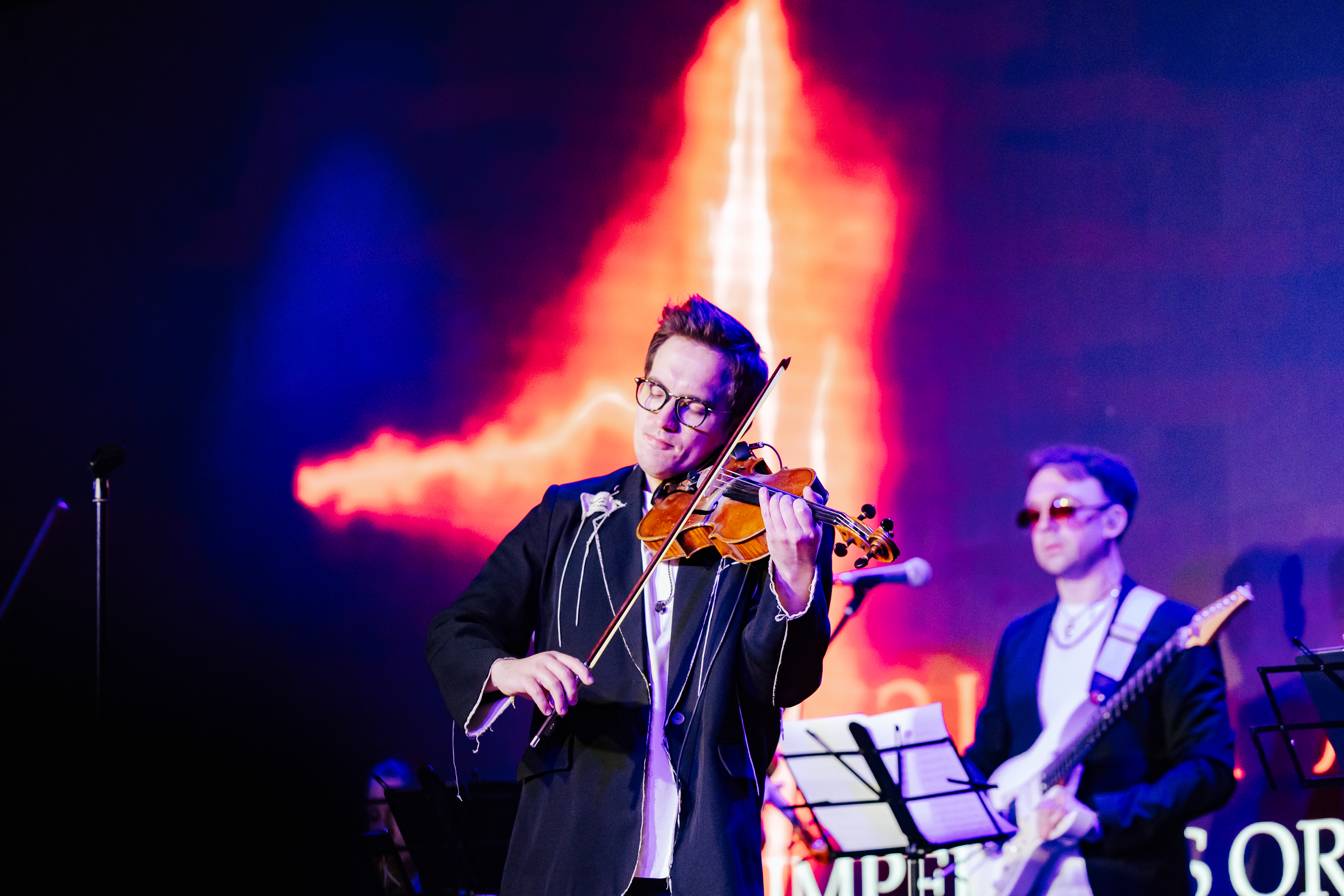 

Билеты на Imperialis Orchestra. Мировые поп хиты в симфоническом звучании (Крым Terrace Moscow)