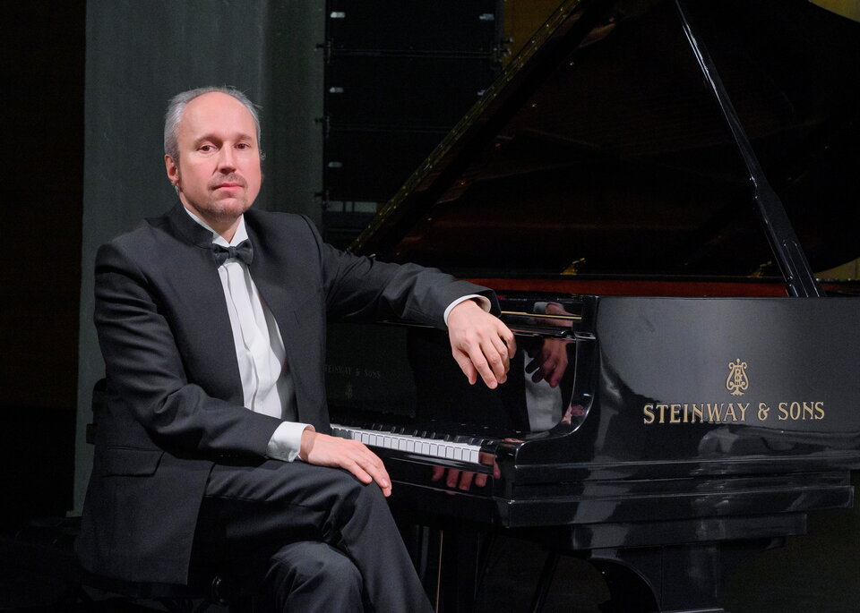 Лунная, Патетическая, Аппассионата и 31-ая сонаты Бетховена