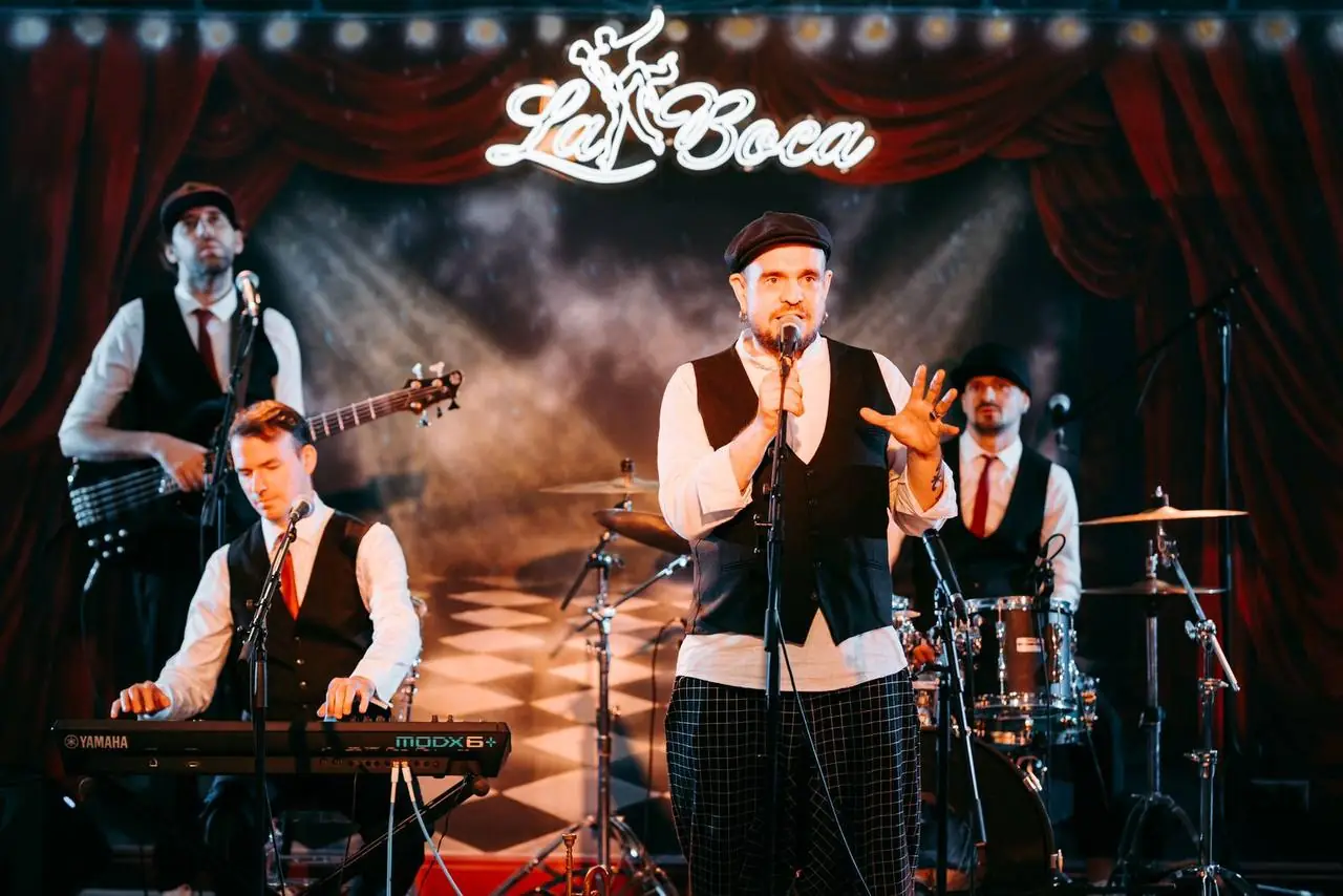 

Билеты на Вова Чё Морале & Sweet Hot Jazz Band (Douglas)