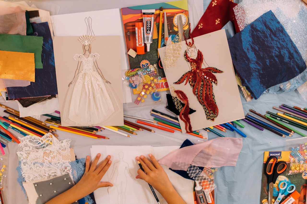 Афиша: Мастерская художника для всей семьи. Костюмы в Москве 19 апреля 2026