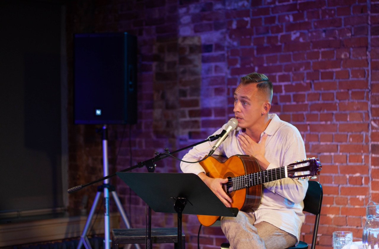 

Билеты на Заезжий музыкант (ДК им. Пушкина)