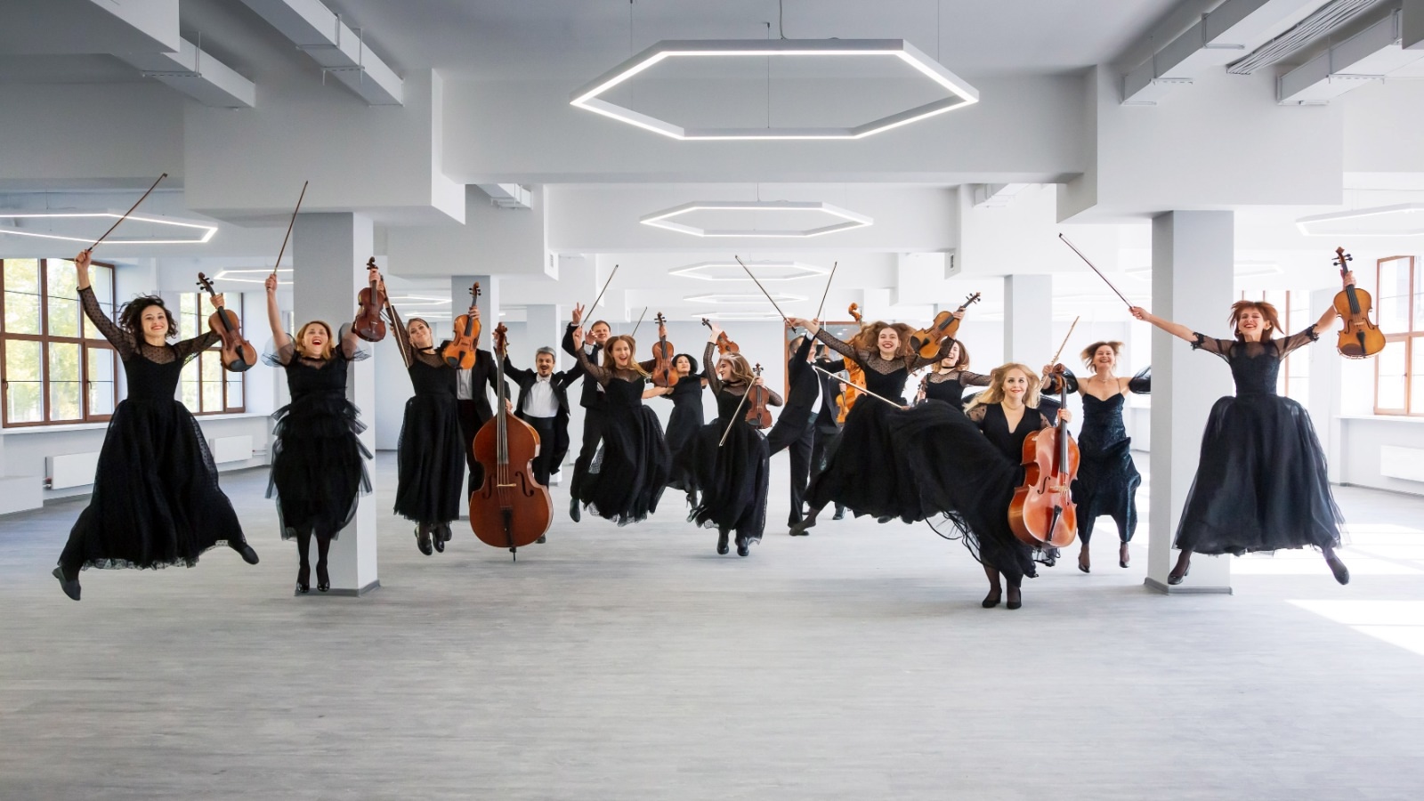 

Билеты на Концерт для оркестра (Дом музыки)