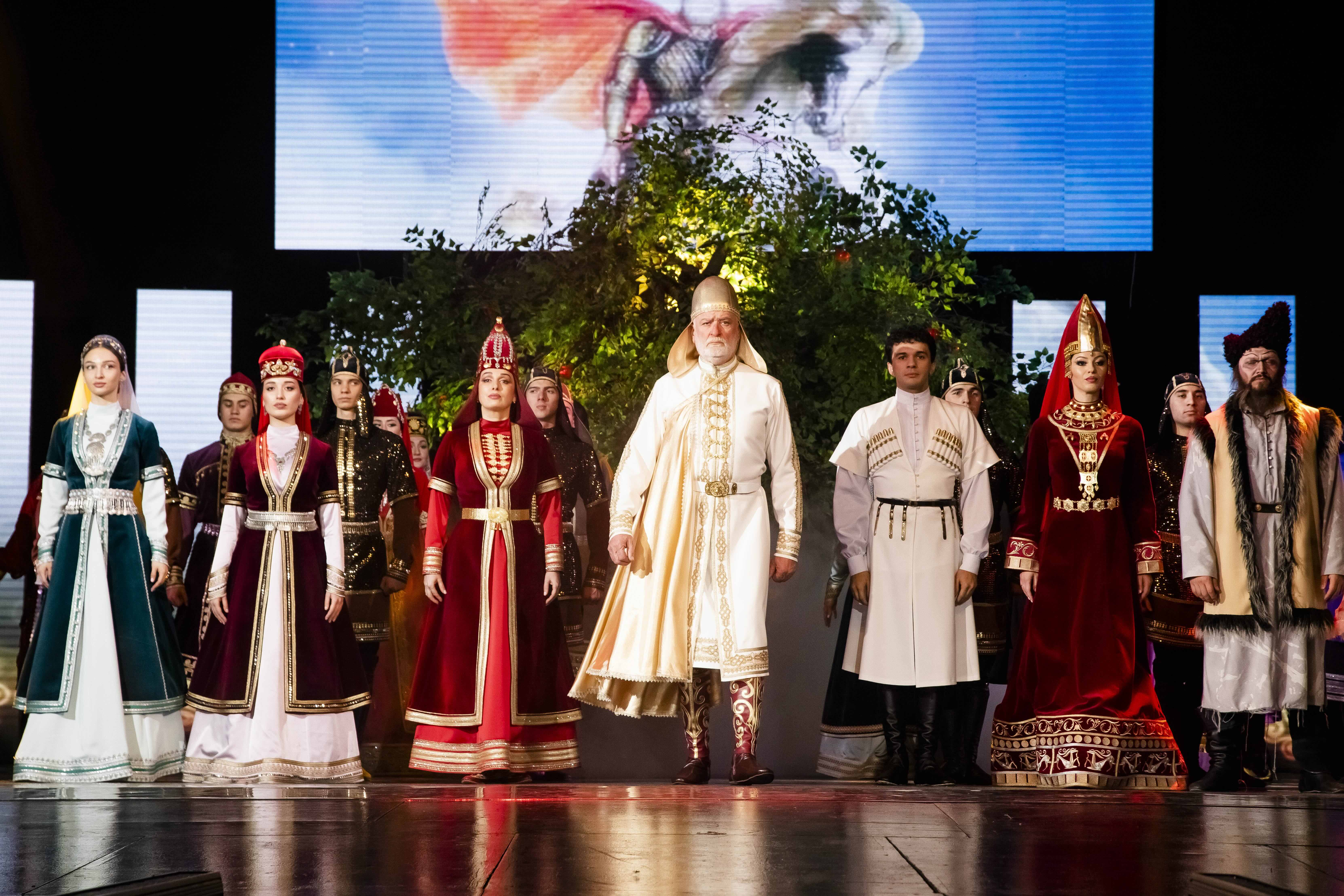

Билеты на Нарты. Новое время древнего искусства (Дворец культуры металлургов)