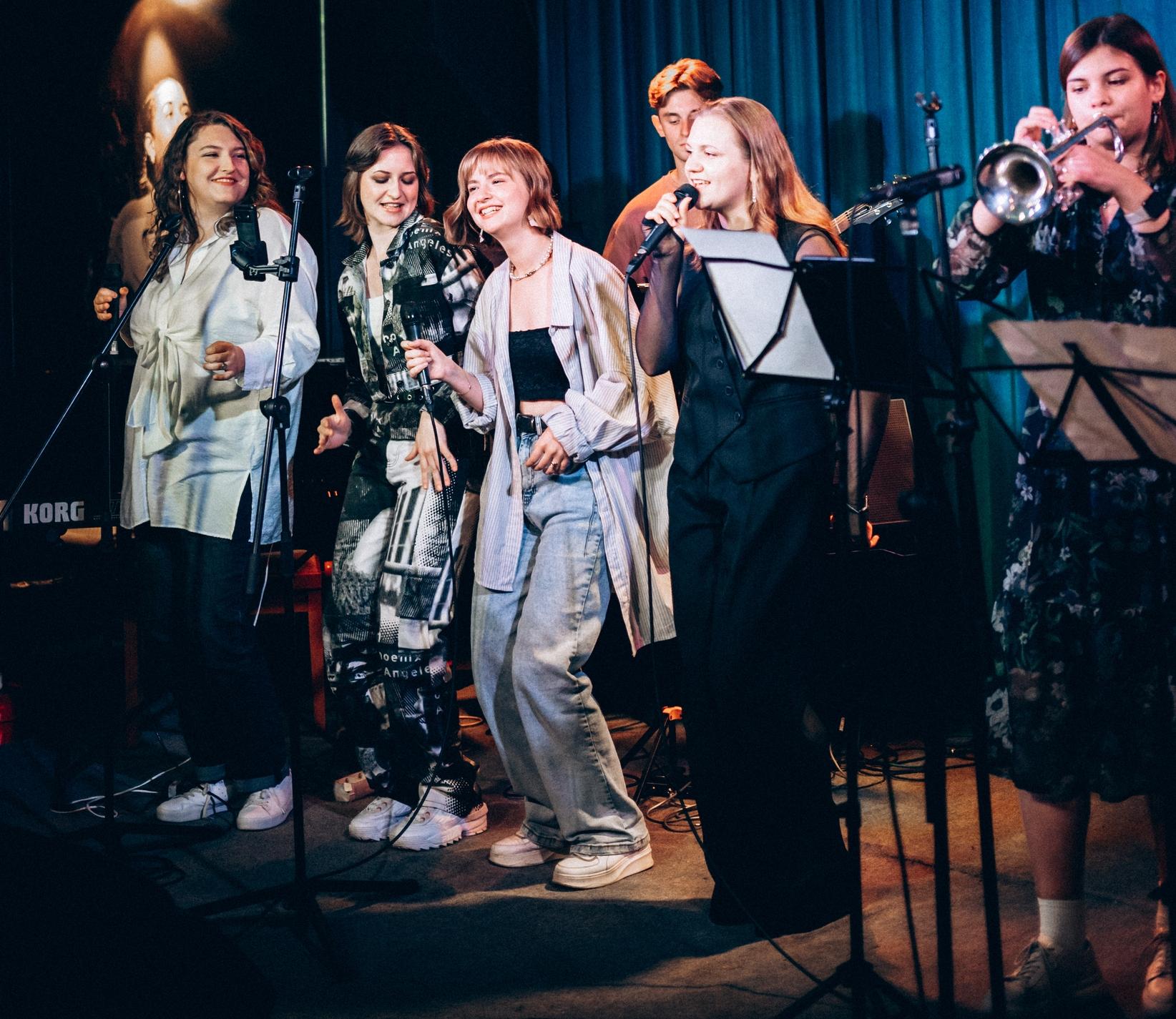 

Билеты на Битовый киноджем с резидентами EverJazz (EverJazz)