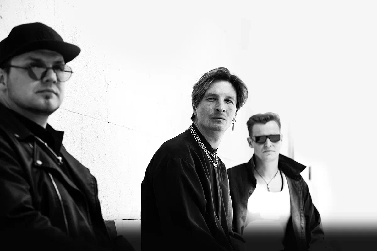 

Билеты на Starcardigan (Мумий Тролль Music Bar)