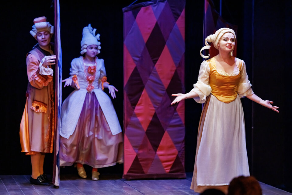 Слуга двух господ