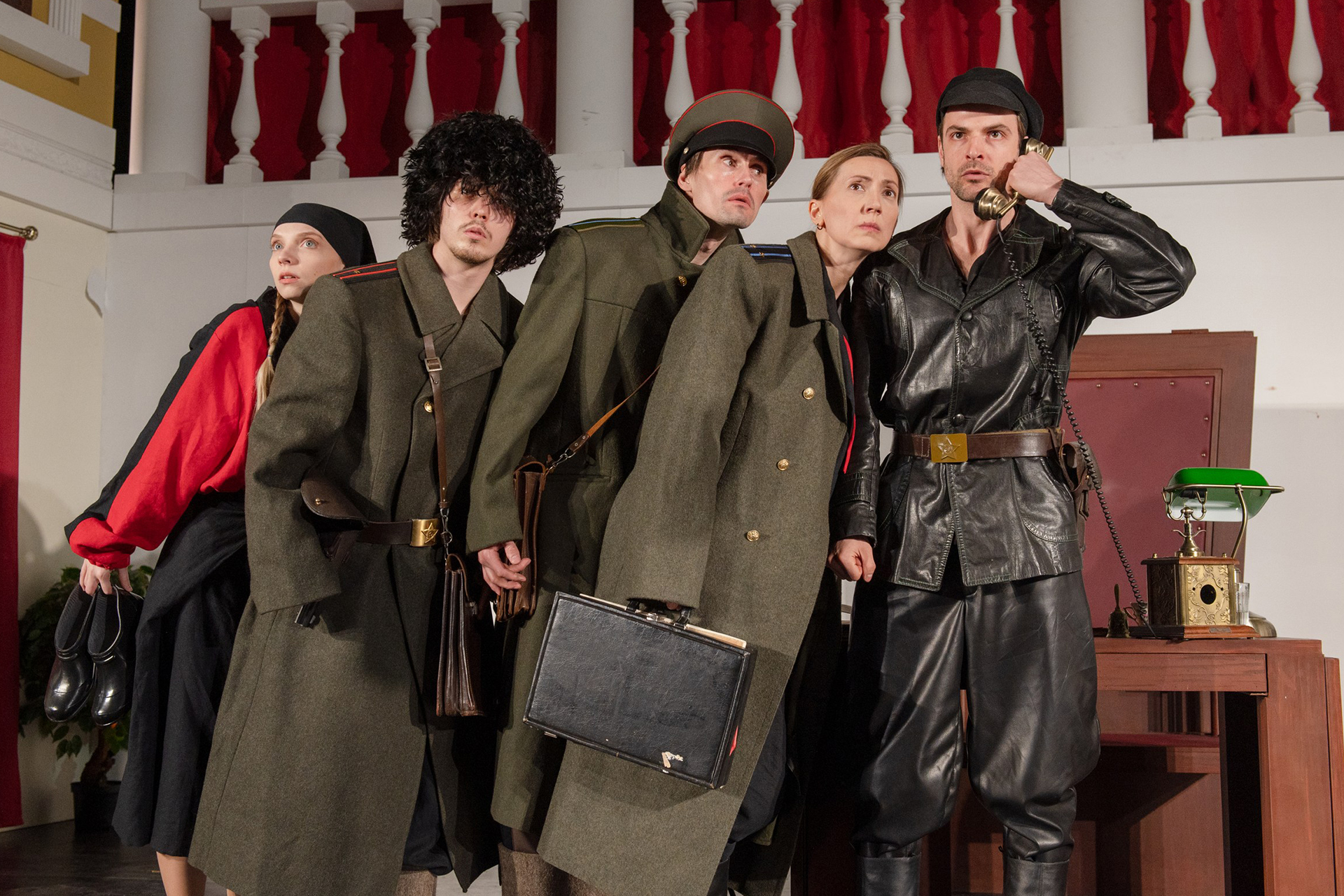 

Билеты на Собачье сердце (Театр комедии)