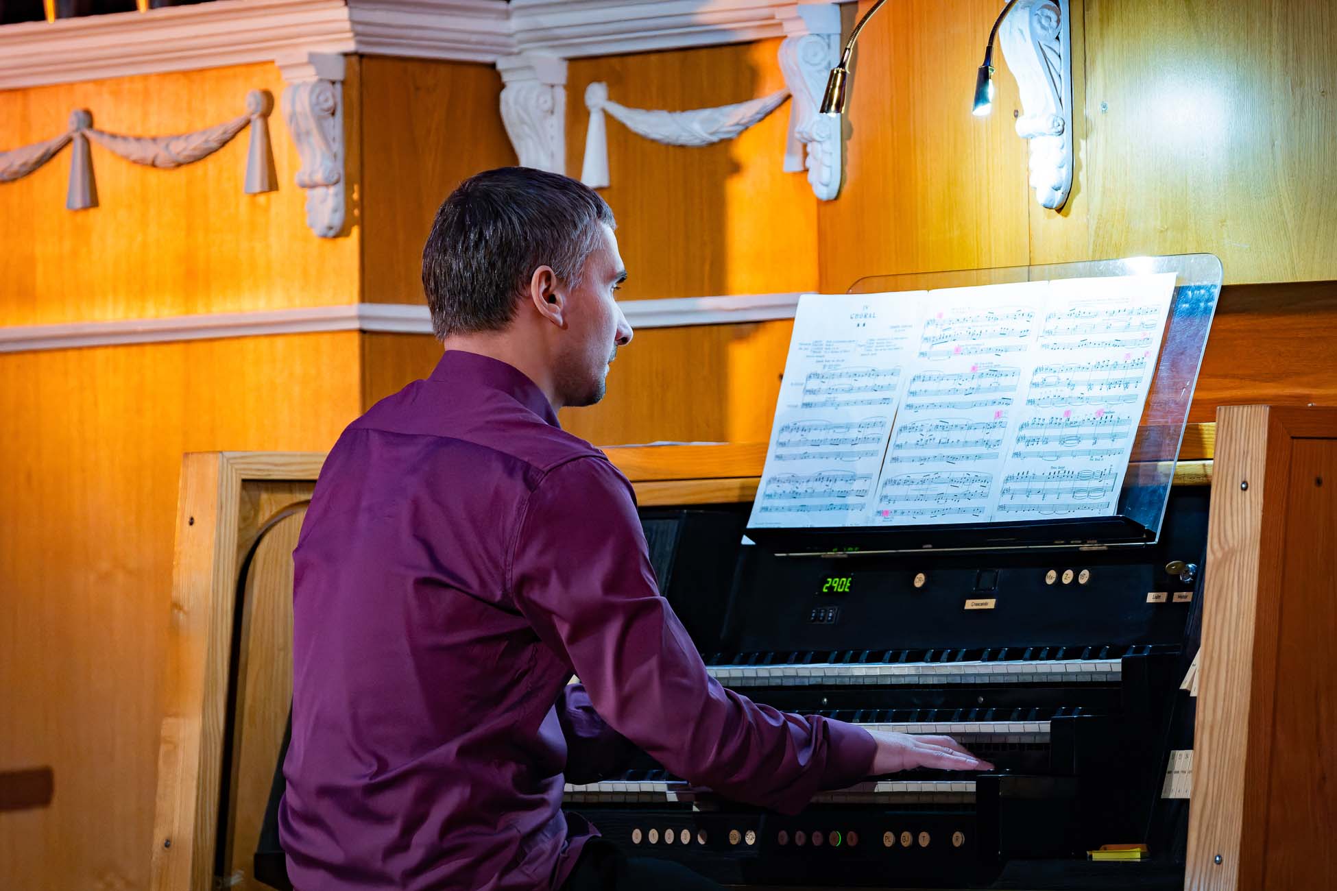 

Билеты на Кирилл Янковский. Романтический орган ХХ века (Филармония. Зал органной и камерной музыки)