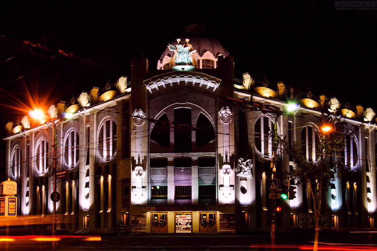 

Билеты на Нам 85! (Филармония)