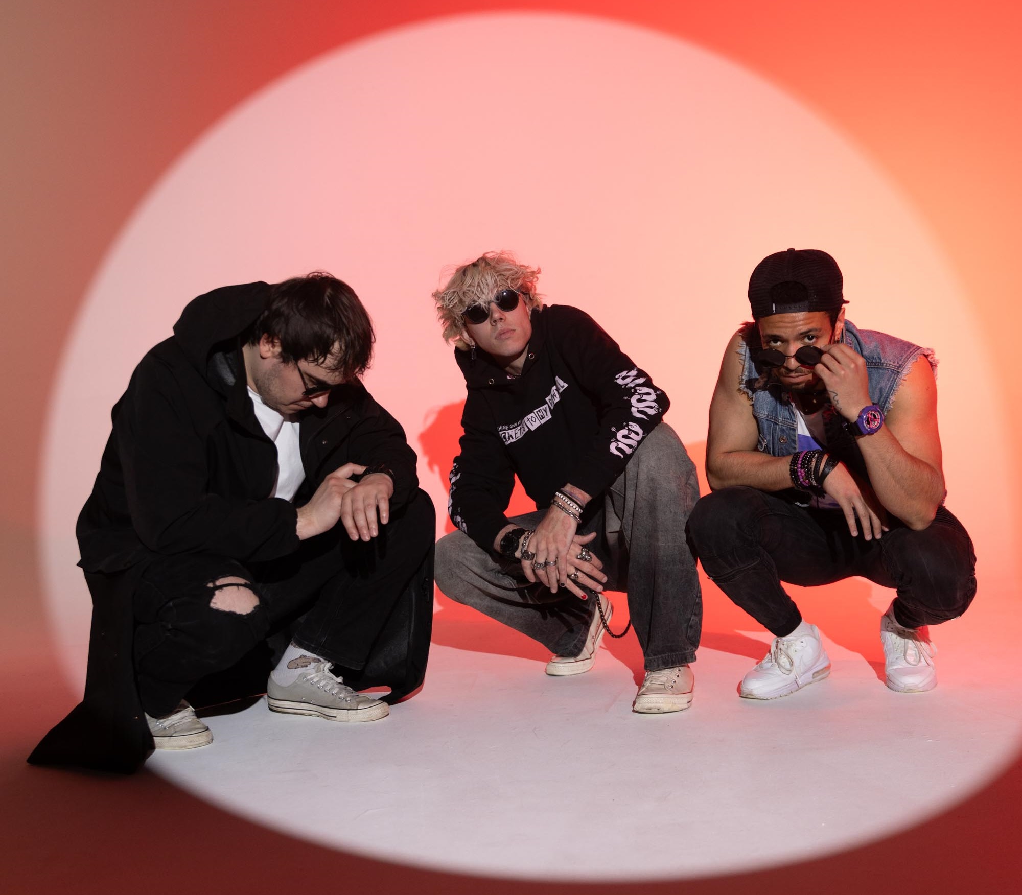 

Билеты на Live Party: За минуту до рассвета, Рынок Плохих Примеров, Нимфетамин, ЦУ-Е-ФА (Live Stars)