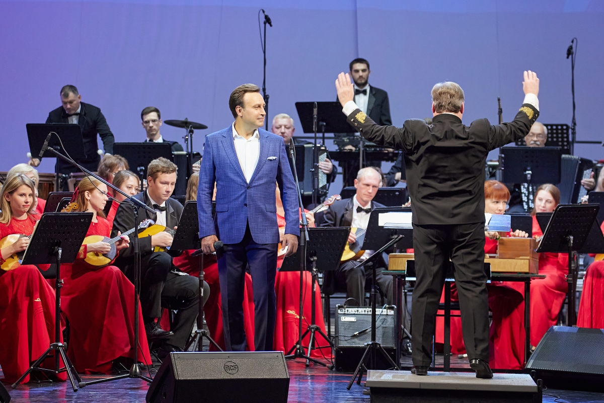 

Билеты на Дороги любви (Филармония)