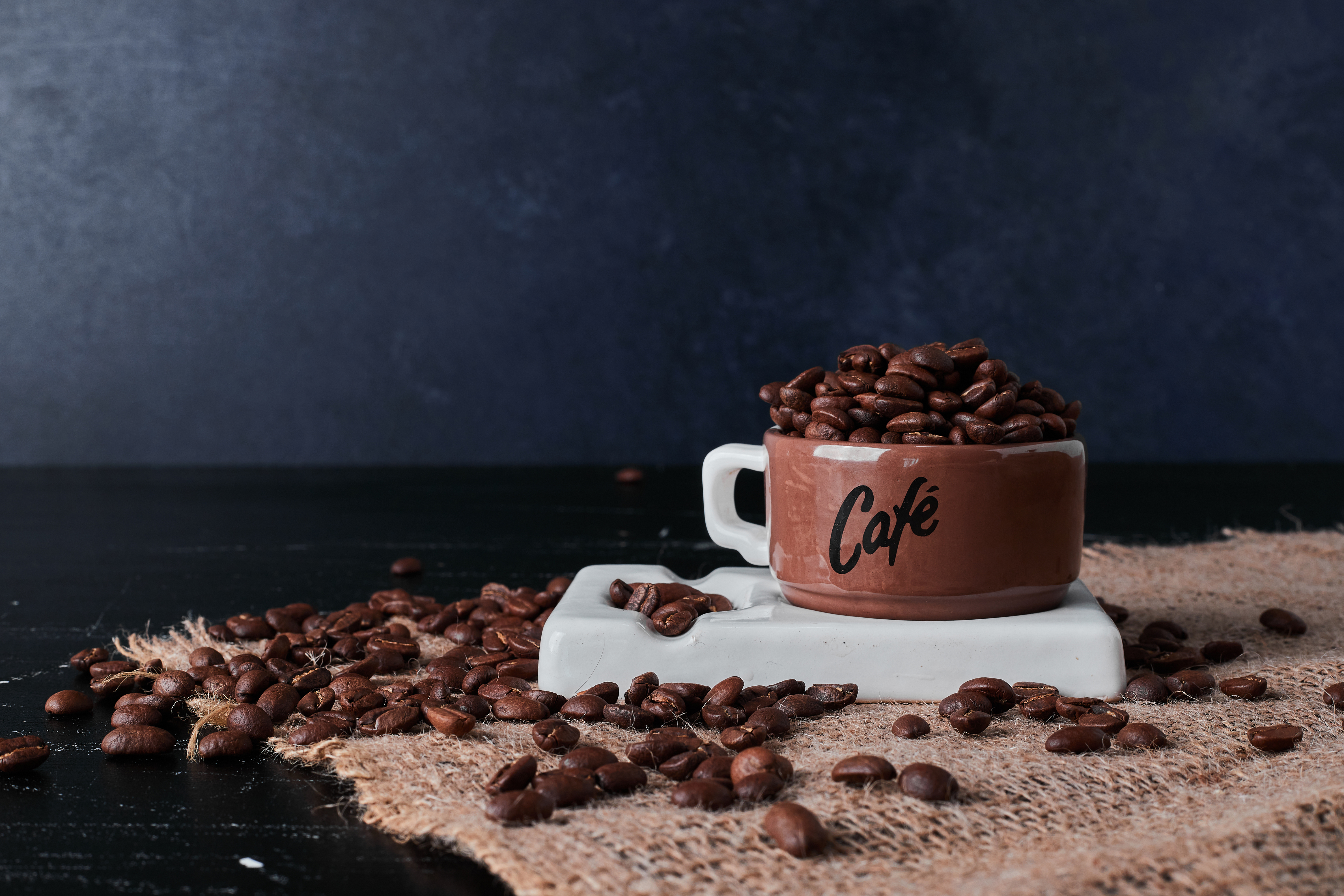 

Билеты на Мастер-класс по латте-арт (H2O)