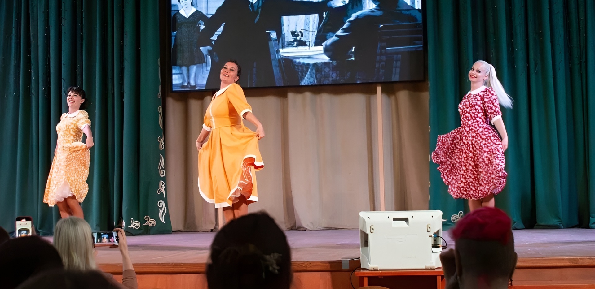 

Билеты на Все краски жизни для тебя (Филармония)