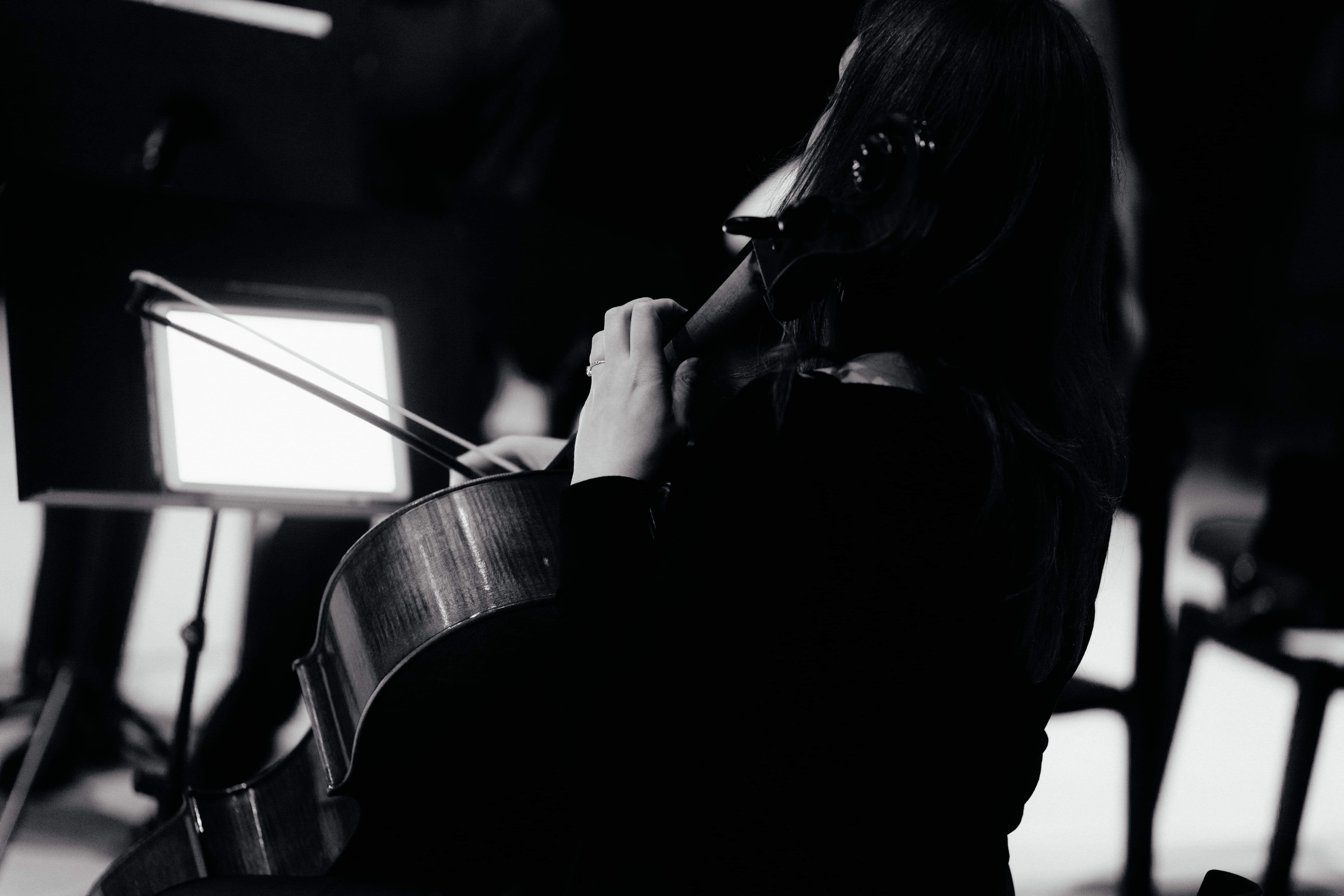 

Билеты на Харизма. Музыка для виолончели и кларнета (В центре Мира)