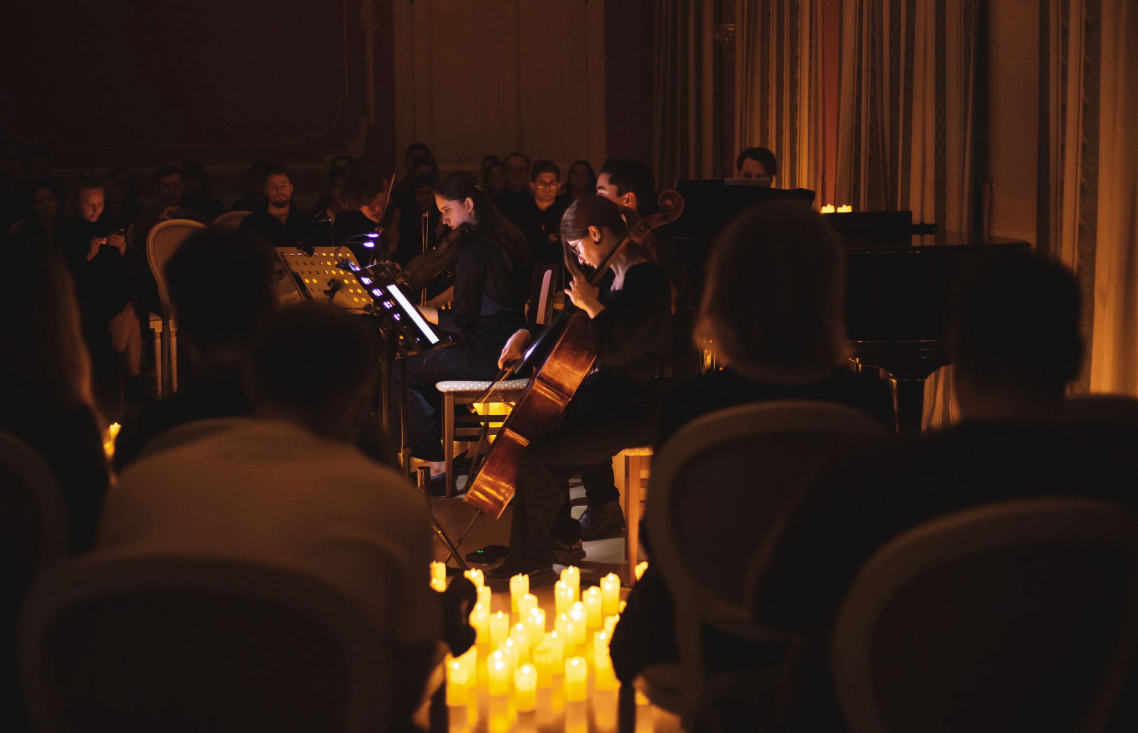 

Билеты на Рождественский вечер в особняке: Музыка большого кино (Особняк Прове)