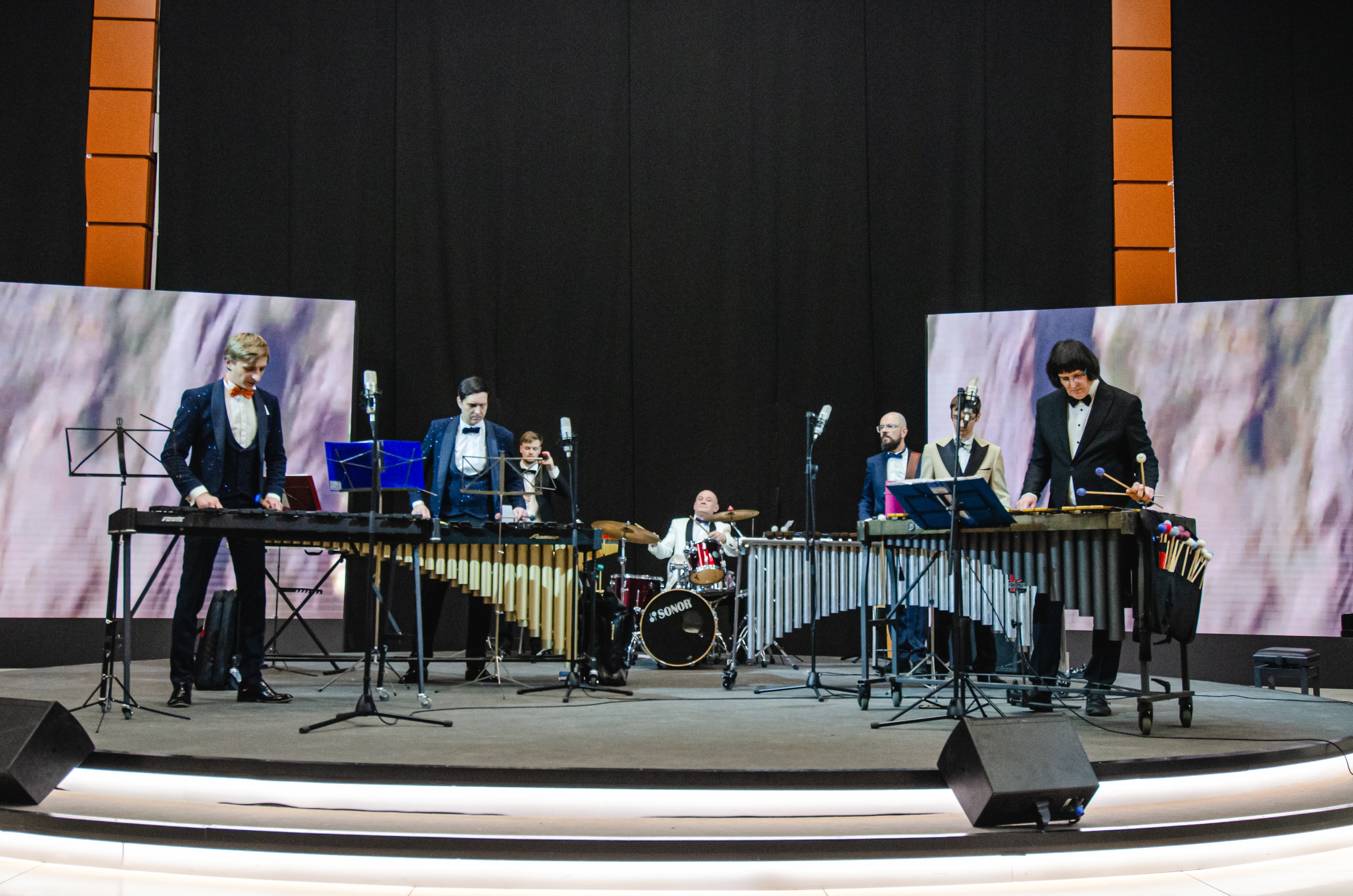 

Билеты на Необыкновенные инструменты и ударная классика (Филармония им. Шостаковича. Малый зал)