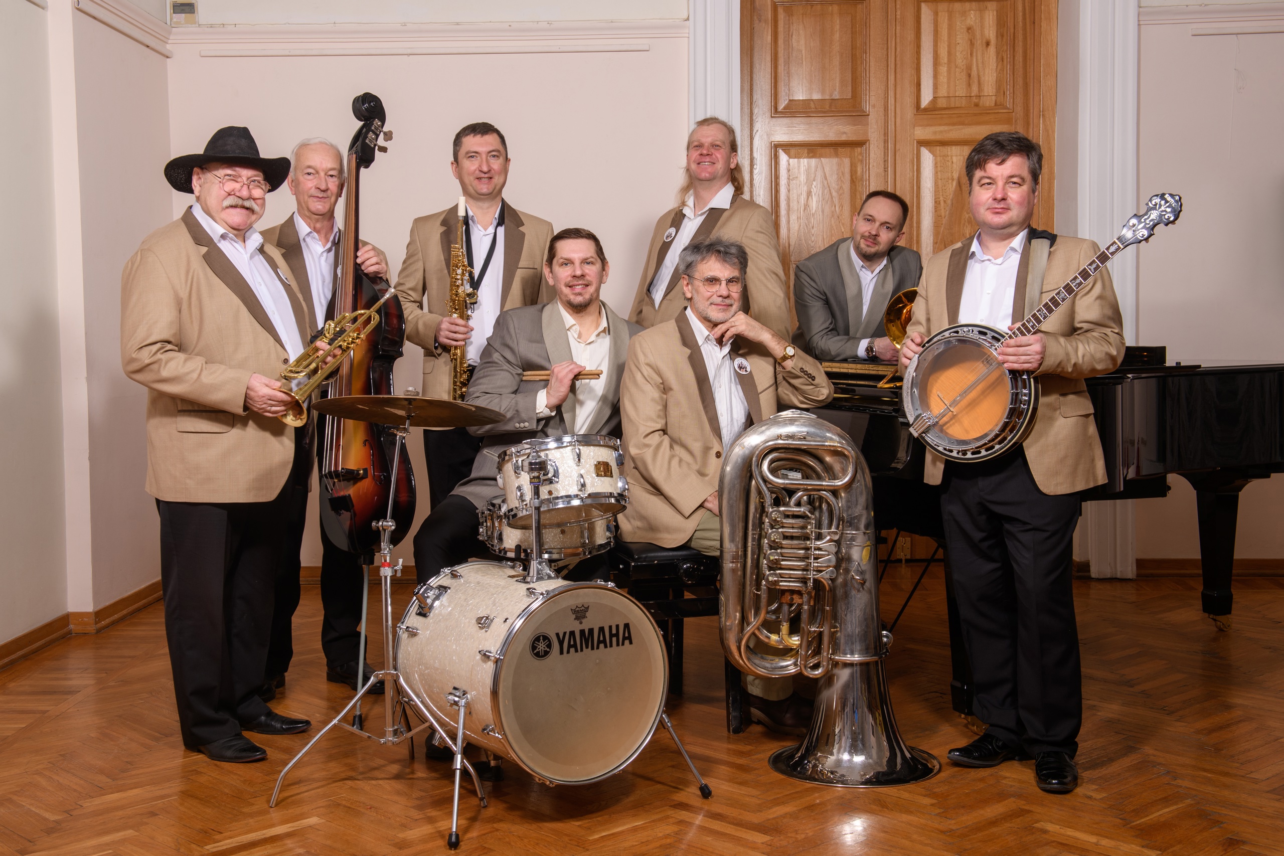 

Билеты на Джазовый дворик (Филармония. Камерный зал)