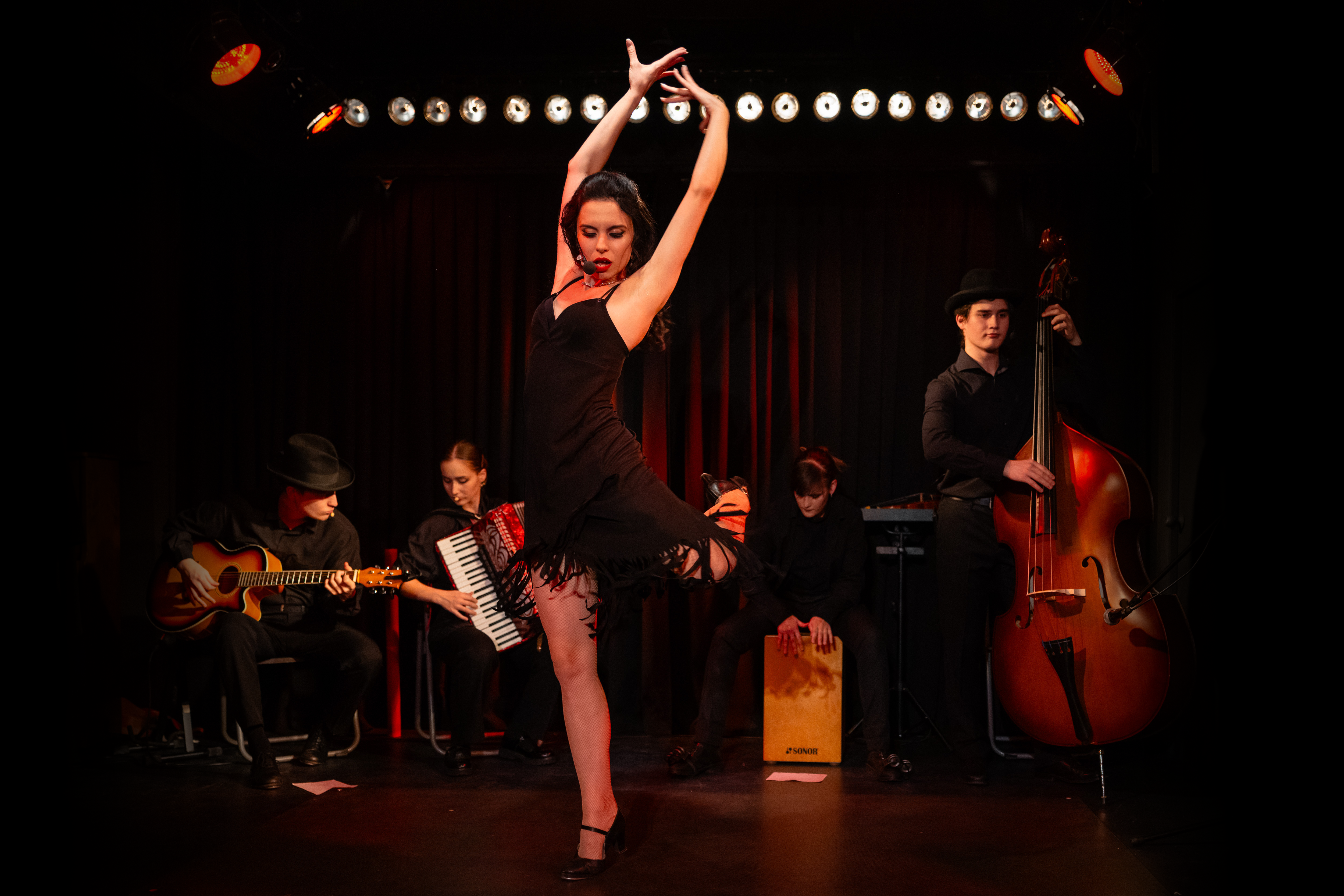 

Билеты на Гала: история музы Сальвадора Дали (Особняк Брюллова)