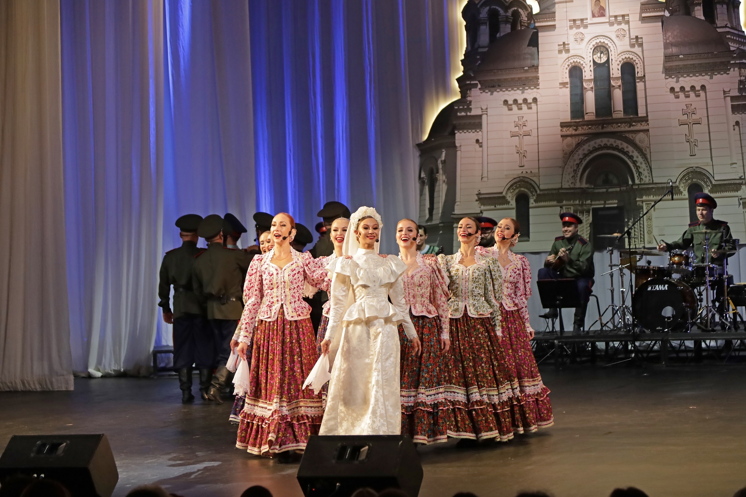 

Билеты на Ансамбль «Легенда». Помнить, чтобы жить (Филармония)