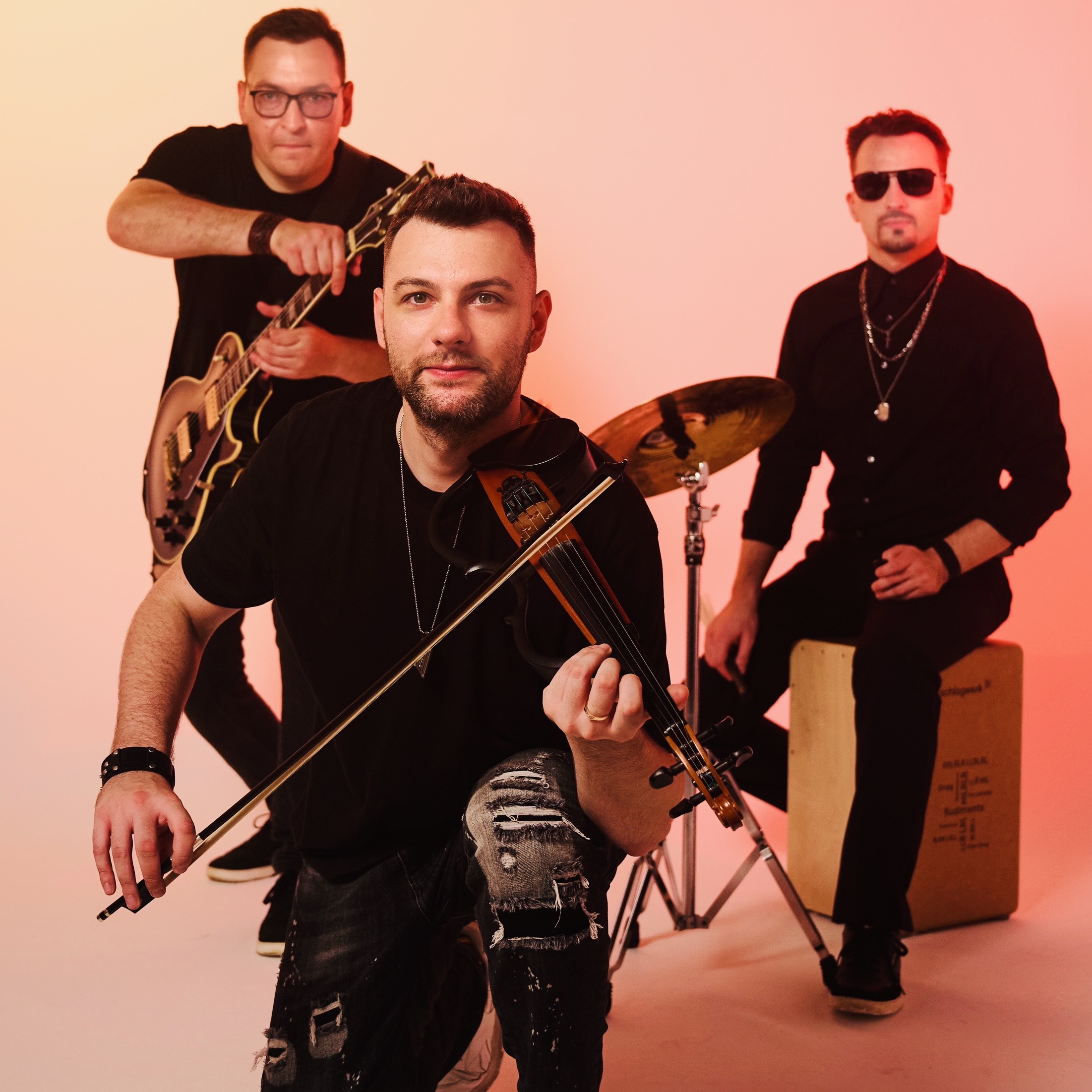 

Билеты на Рок и скрипка. От Баха до Linkin Park (Союз композиторов)