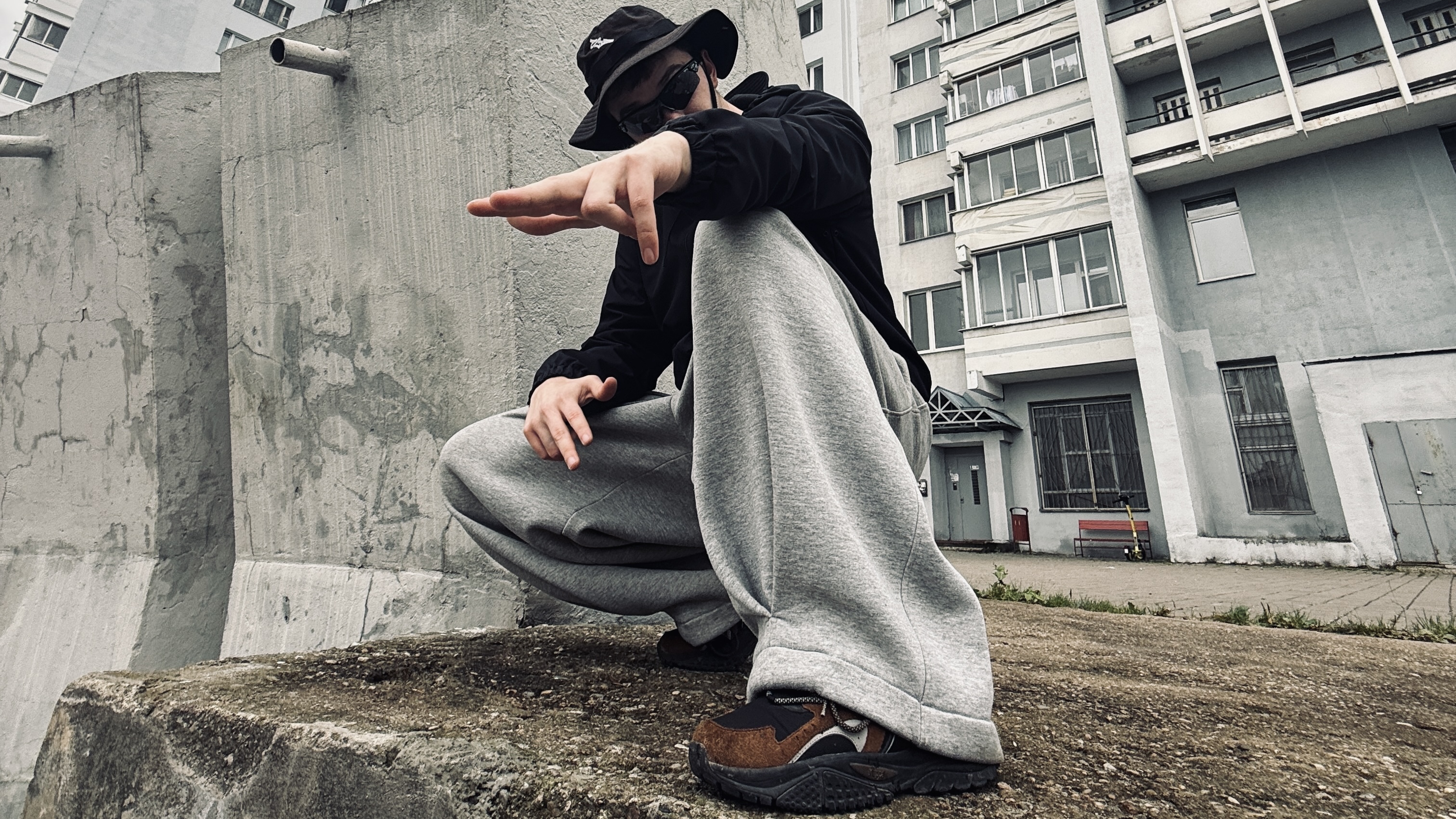 

Билеты на RealLowly Pluto (Ц)