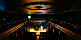 Орган при свечах