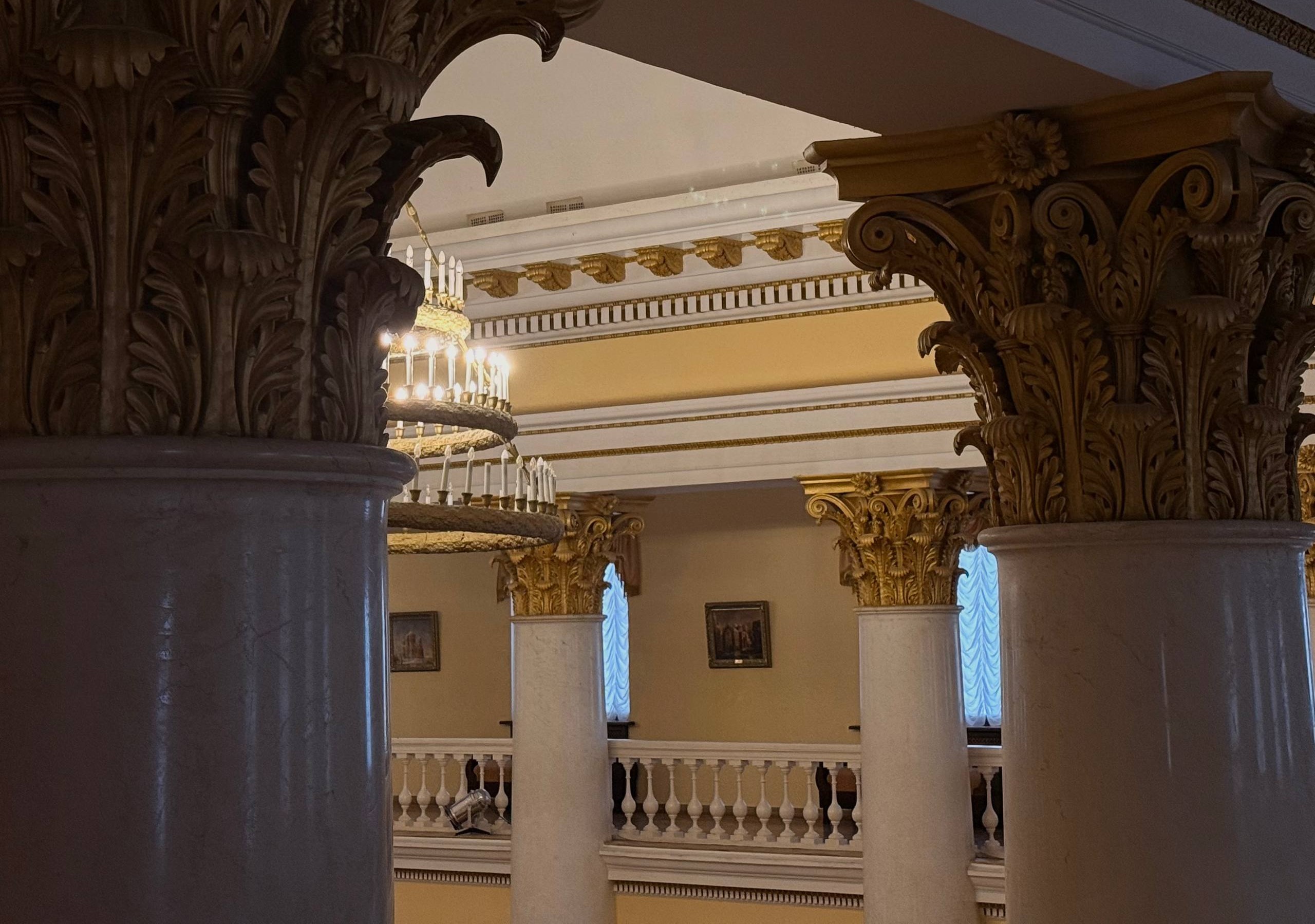 

Билеты на Тайны Зимнего театра: путешествие в мир искусства и истории (Зимний театр)