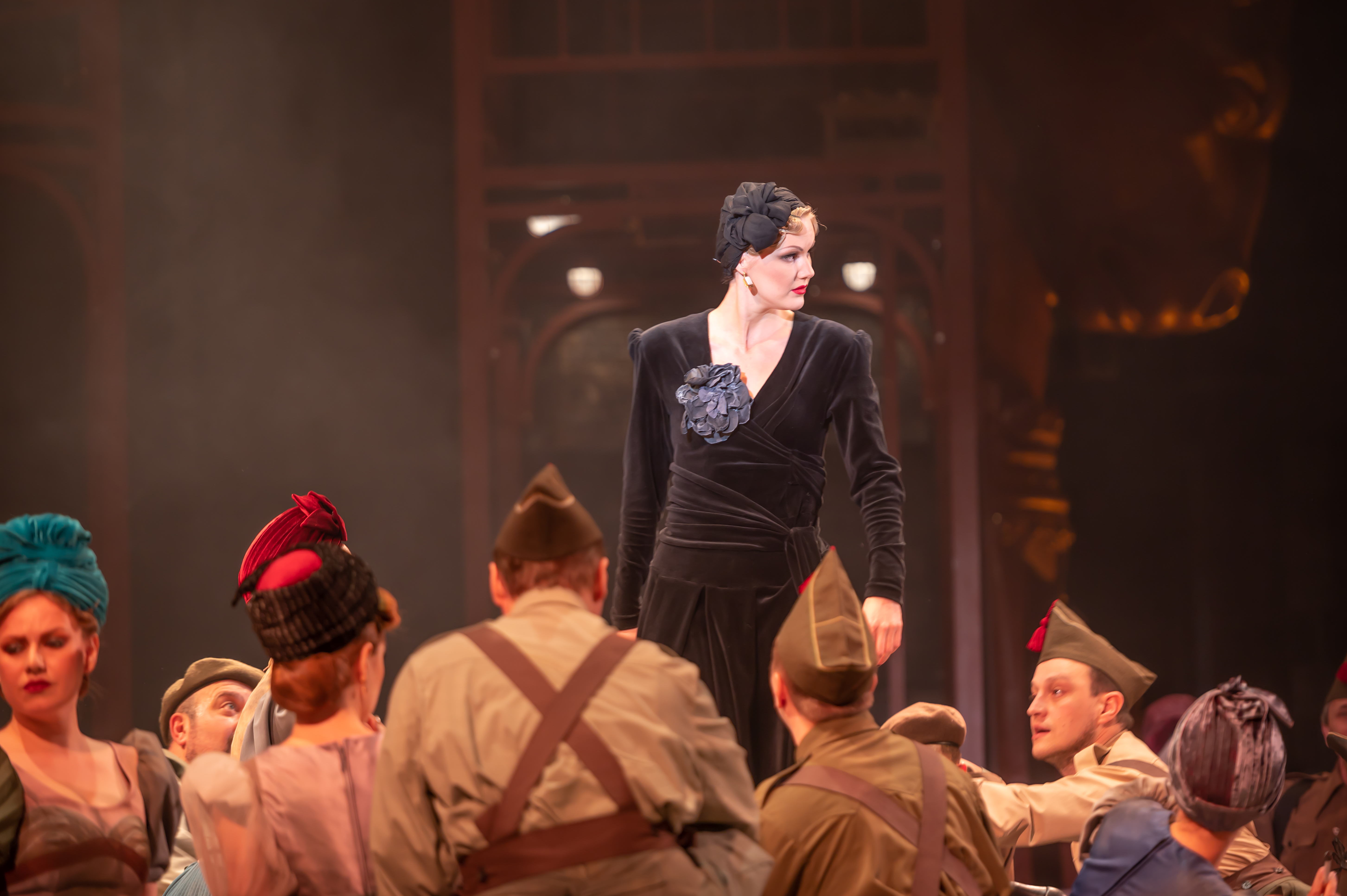 

Билеты на Кармен (Театр оперы и балета им. Пушкина)