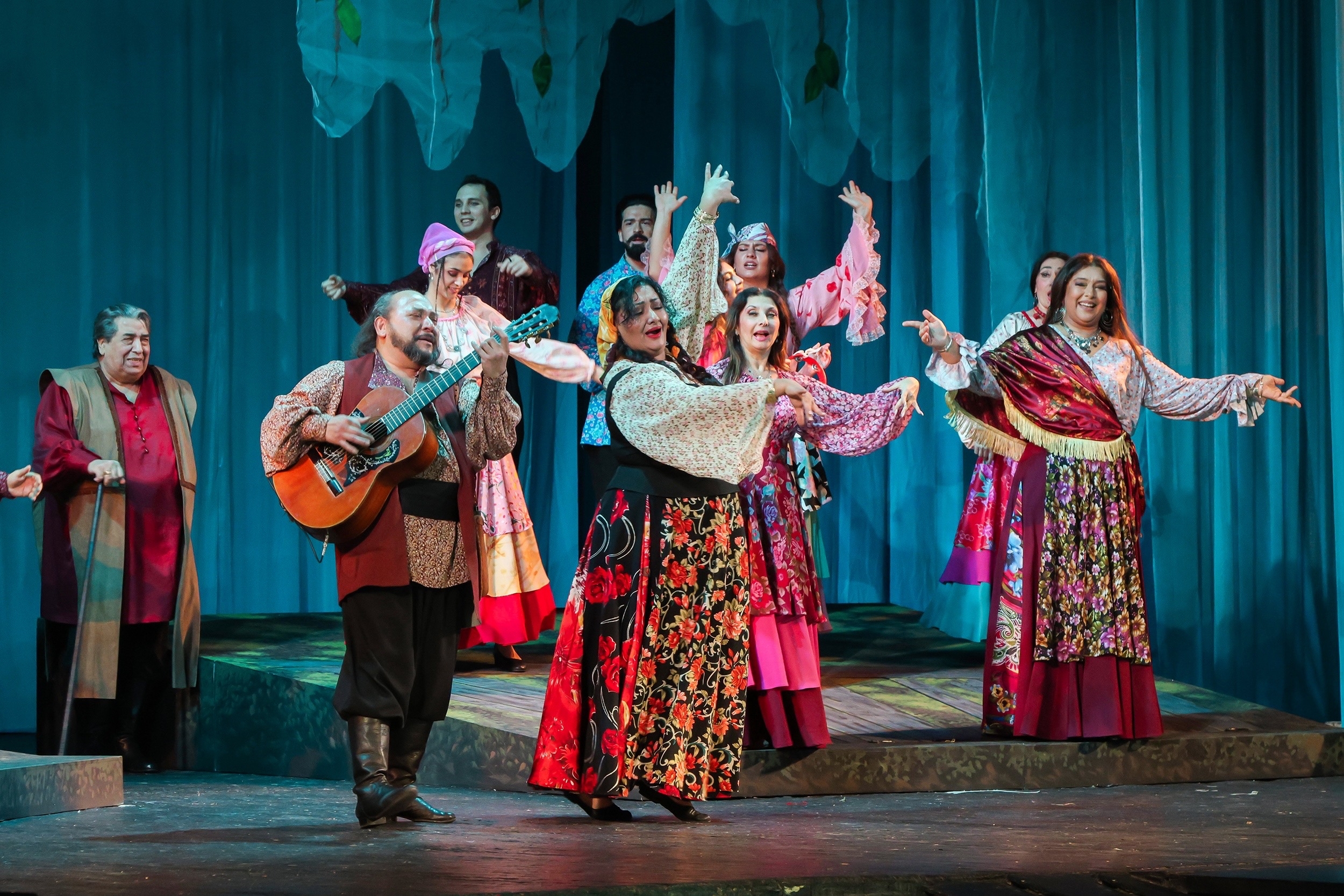 

Билеты на Трудное счастье (Ромэн)