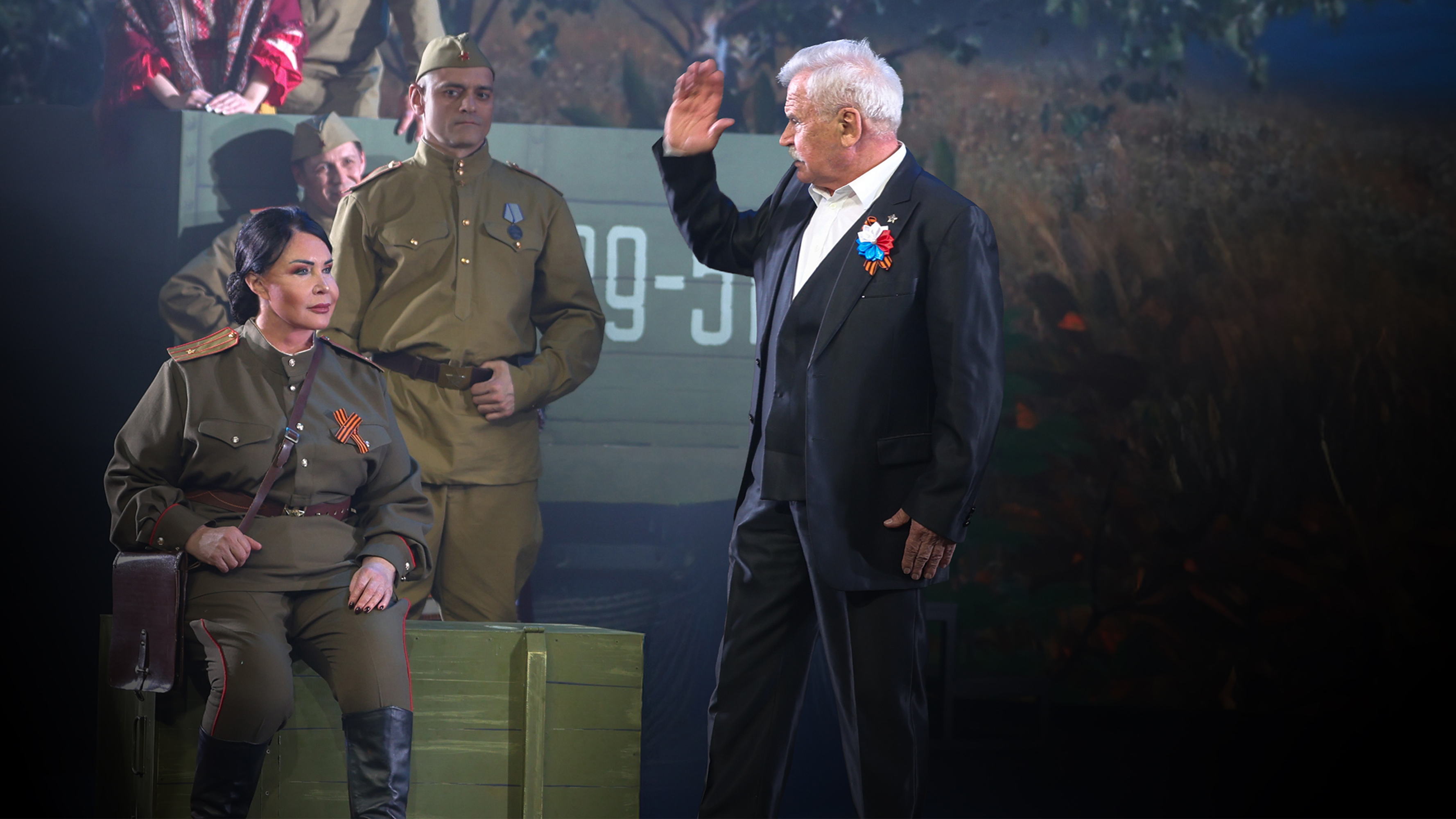 

Билеты на Ради жизни на земле! Василий Тёркин (Театр Надежды Бабкиной «Русская песня»)