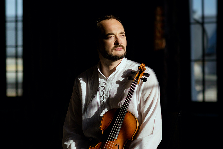 

Билеты на «Повсюду расцветали майские цветы» Цемлинский, Шёнберг, Моцарт (Филармония. Камерный зал)