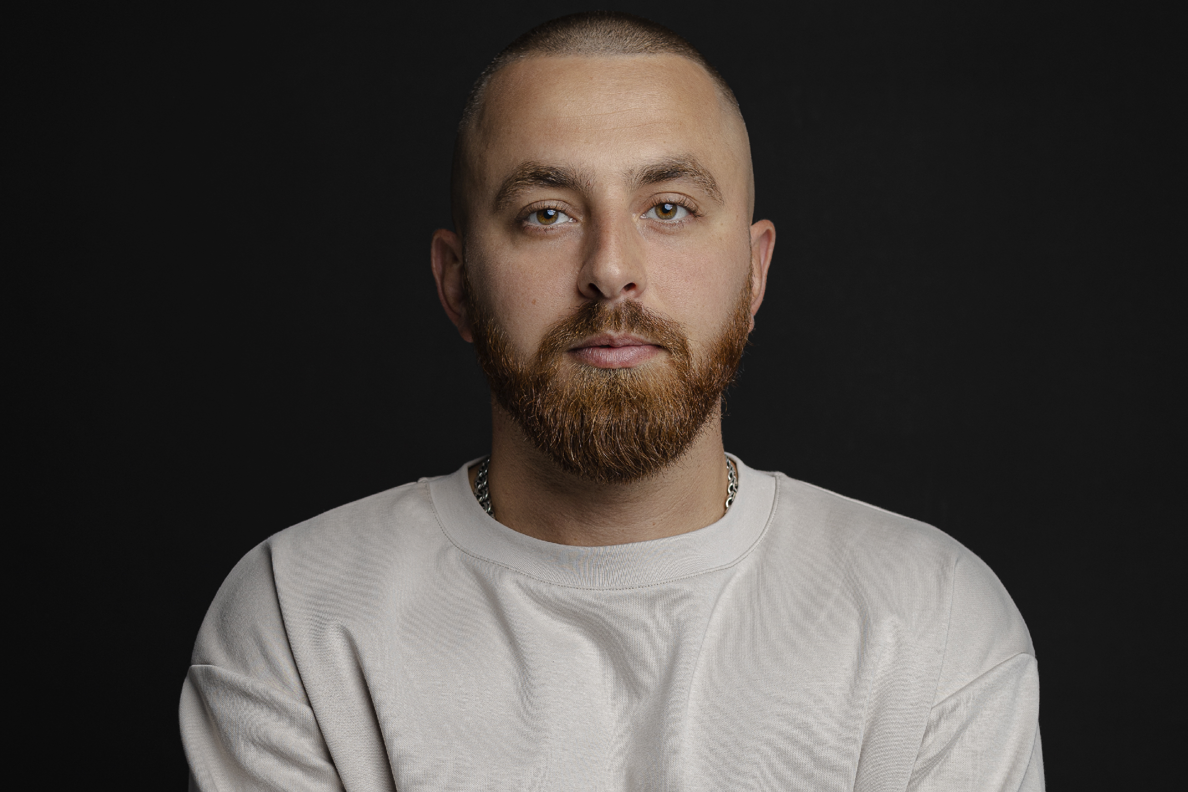 Афиша: Камиль Зулфугаров в Новокузнецке 18 апреля 2026