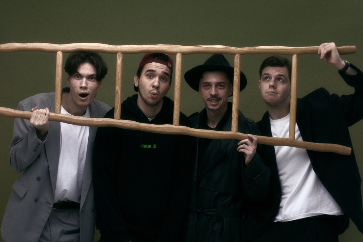 

Билеты на День рождения бара (Komedia)