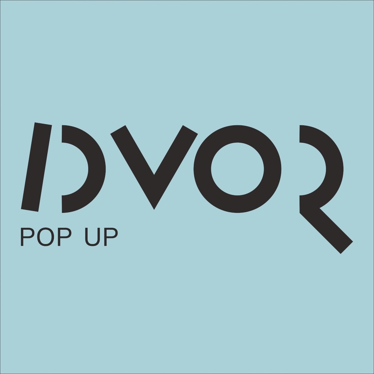Dvor