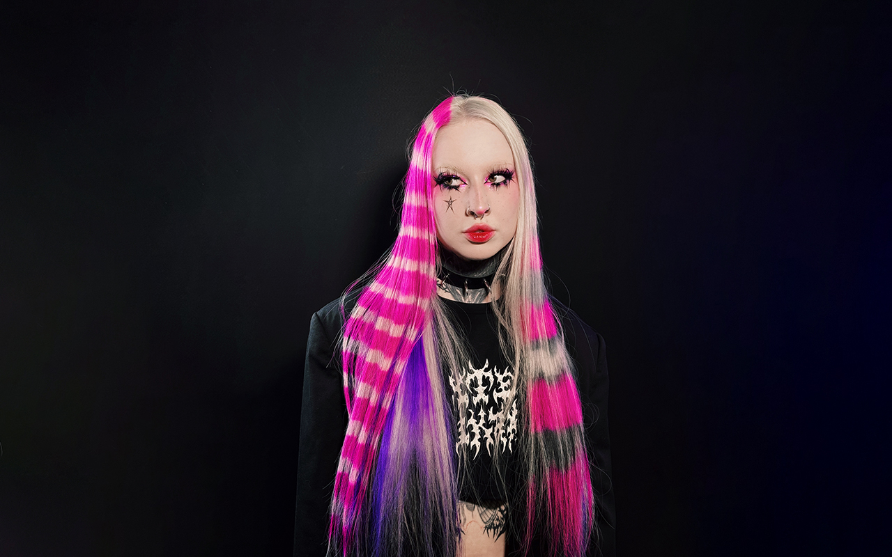 

Билеты на Emoland — большая вписка! (Сердце)