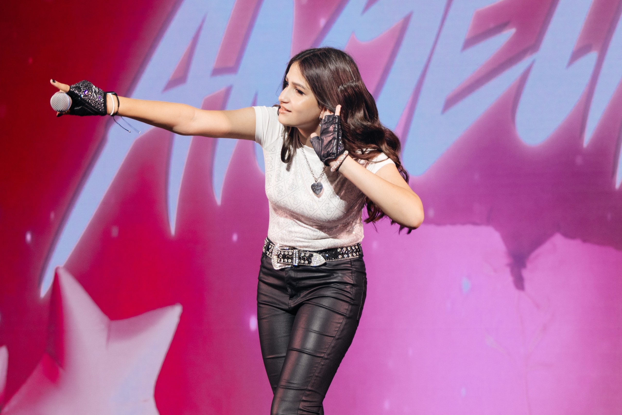 

Билеты на Давид Туров и Anjelina (Филармония)