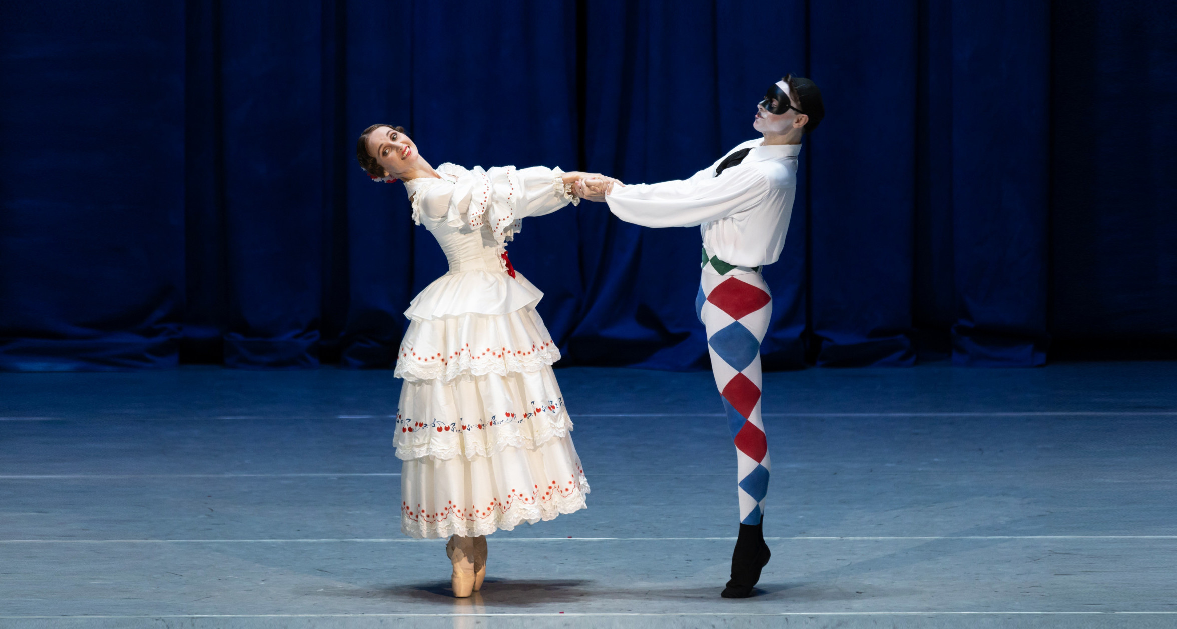 

Билеты на Шопениана, Видение розы, Карнавал (Урал Опера Балет)